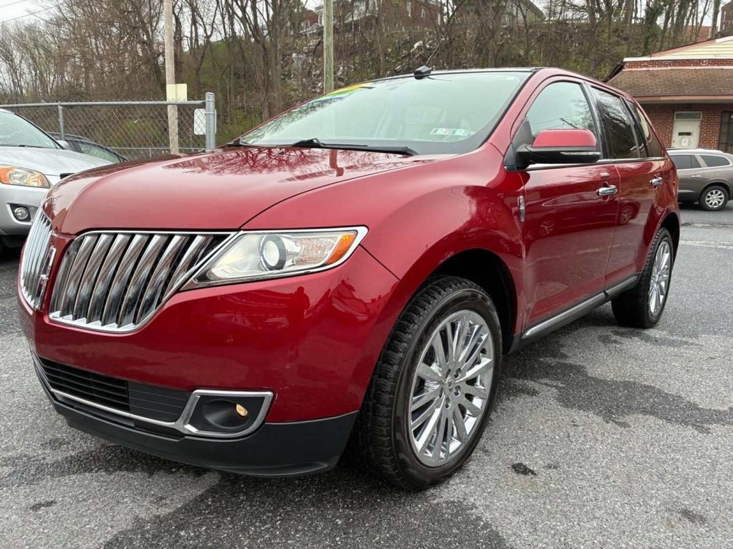 2015 RED LINCOLN MKX (2LMDJ8JK0FB) with an 3.7L engine, Automatic transmission, located at 117 North Cameron Street, Harrisburg, PA, 17101, (717) 963-8962, 40.266762, -76.875259 - WE FINANCE!!! Good Credit/ Challenged Credit/ No Credit - ALL Trade-Ins Welcomed!!! APPLY ONLINE or CALL us TODAY ;) Please call us to discuss your cash and/or financing options. - Photo#0