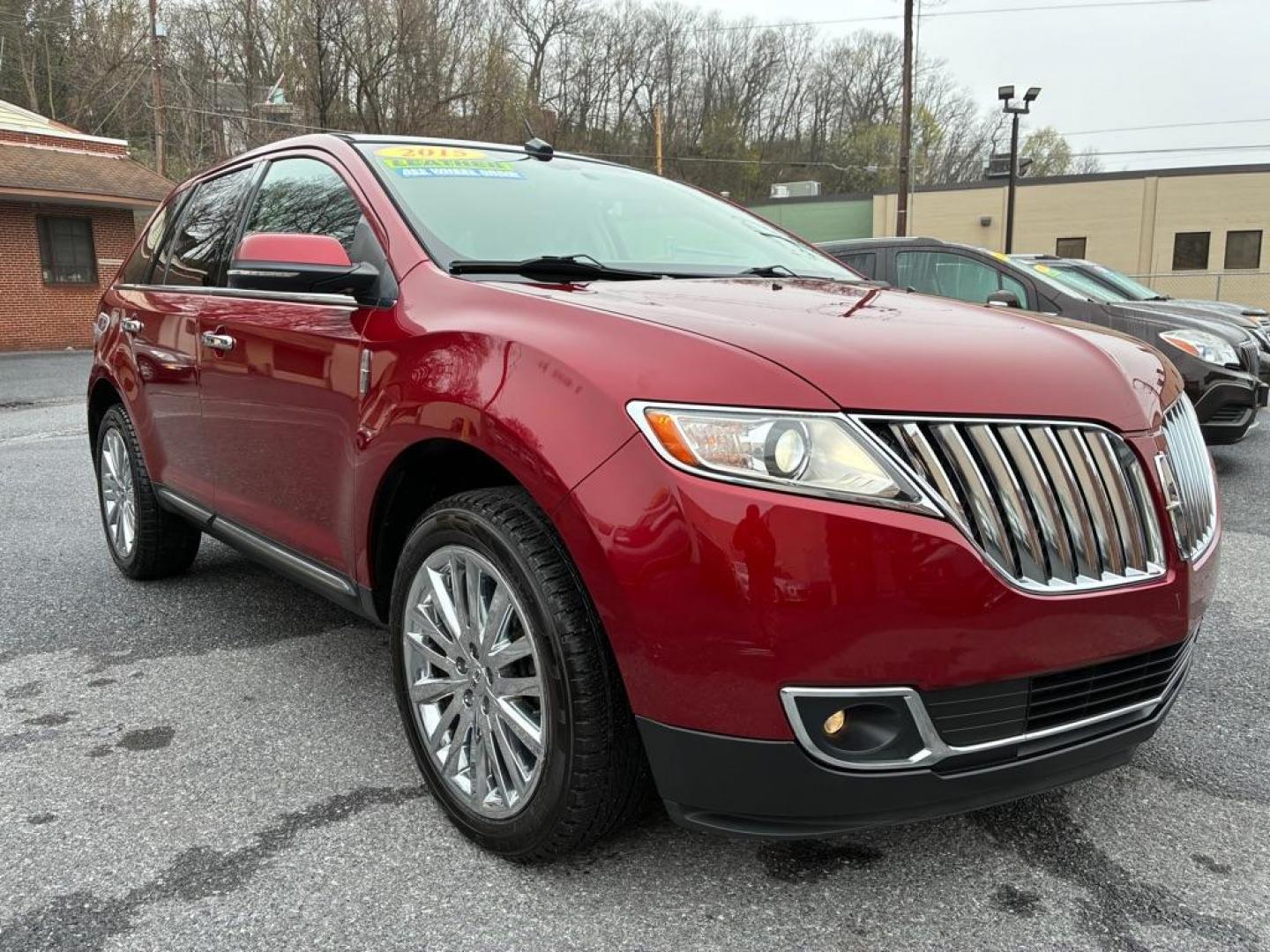 2015 RED LINCOLN MKX (2LMDJ8JK0FB) with an 3.7L engine, Automatic transmission, located at 117 North Cameron Street, Harrisburg, PA, 17101, (717) 963-8962, 40.266762, -76.875259 - WE FINANCE!!! Good Credit/ Challenged Credit/ No Credit - ALL Trade-Ins Welcomed!!! APPLY ONLINE or CALL us TODAY ;) Please call us to discuss your cash and/or financing options. - Photo#6