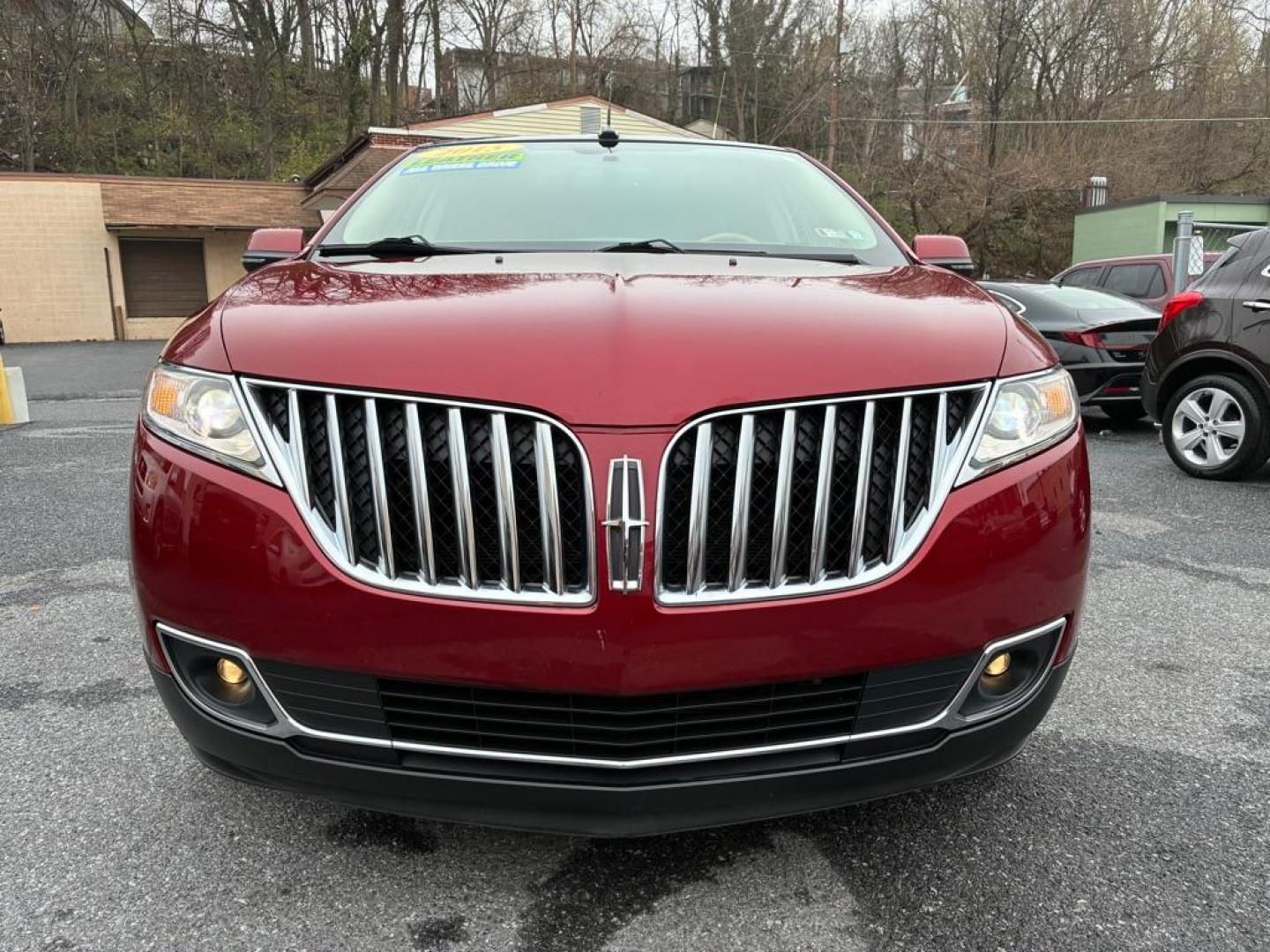 2015 RED LINCOLN MKX (2LMDJ8JK0FB) with an 3.7L engine, Automatic transmission, located at 117 North Cameron Street, Harrisburg, PA, 17101, (717) 963-8962, 40.266762, -76.875259 - WE FINANCE!!! Good Credit/ Challenged Credit/ No Credit - ALL Trade-Ins Welcomed!!! APPLY ONLINE or CALL us TODAY ;) Please call us to discuss your cash and/or financing options. - Photo#7