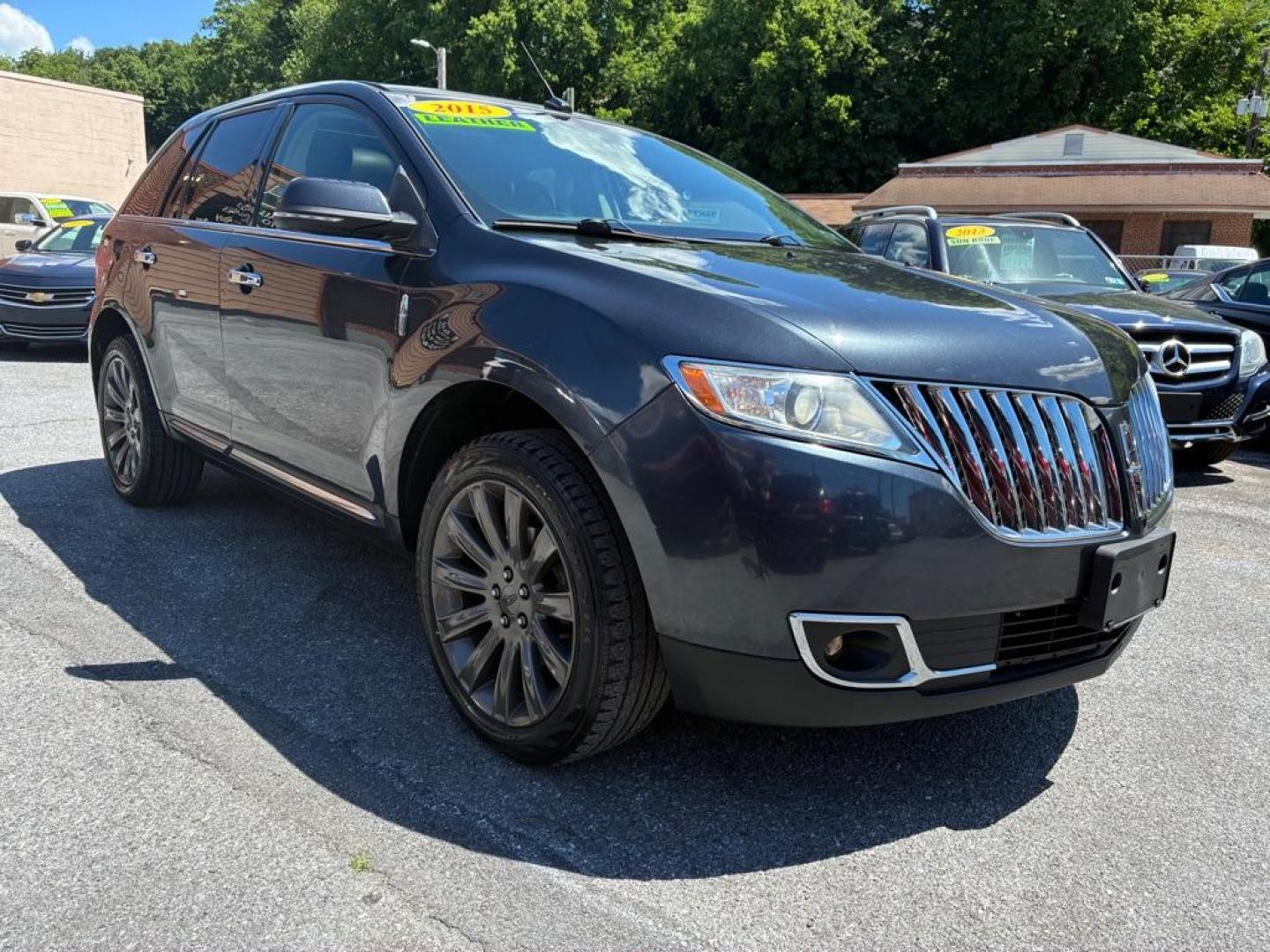 2015 GRAY LINCOLN MKX (2LMDJ8JK6FB) with an 3.7L engine, Automatic transmission, located at 117 North Cameron Street, Harrisburg, PA, 17101, (717) 963-8962, 40.266762, -76.875259 - WE FINANCE!!! MOST vehicles are available for financing. Good Credit/ Challenged Credit/ No Credit - ALL Trade-Ins Welcomed!!! APPLY ONLINE or CALL us TODAY Please call us to discuss your cash and/or financing options. Thanks for checking our inventory! We're here to help.- Photo#6