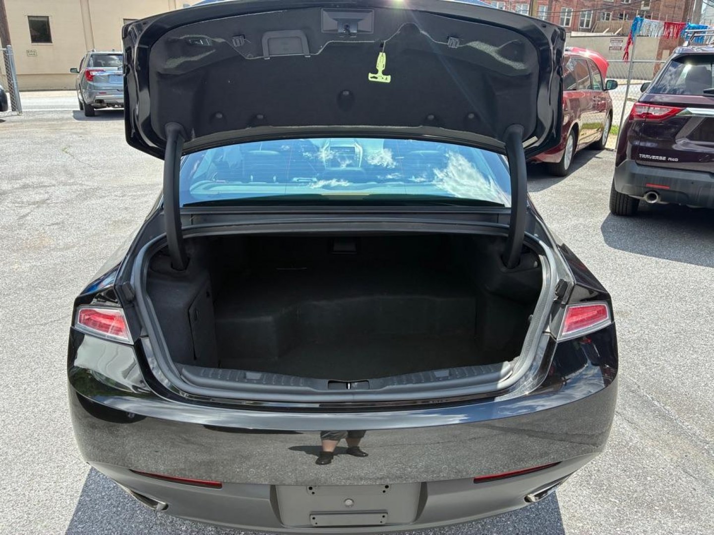 2015 GREEN LINCOLN MKZ HYBRID (3LN6L2LU0FR) with an 2.0L engine, Continuously Variable transmission, located at 117 North Cameron Street, Harrisburg, PA, 17101, (717) 963-8962, 40.266762, -76.875259 - WE FINANCE!!! MOST vehicles are available for financing. Good Credit/ Challenged Credit/ No Credit - ALL Trade-Ins Welcomed!!! APPLY ONLINE or CALL us TODAY Please call us to discuss your cash and/or financing options. Thanks for checking our inventory! We're here to help. - Photo#10