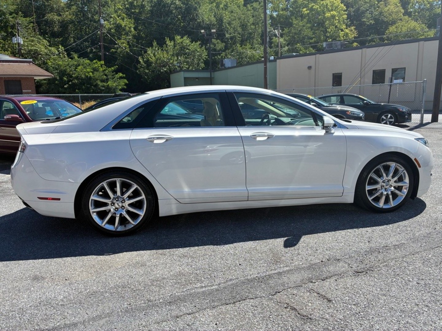 2015 WHITE LINCOLN MKZ HYBRID (3LN6L2LU5FR) with an 2.0L engine, Continuously Variable transmission, located at 117 North Cameron Street, Harrisburg, PA, 17101, (717) 963-8962, 40.266762, -76.875259 - WE FINANCE!!! MOST vehicles are available for financing. Good Credit/ Challenged Credit/ No Credit - ALL Trade-Ins Welcomed!!! APPLY ONLINE or CALL us TODAY Please call us to discuss your cash and/or financing options. Thanks for checking our inventory! We're here to help.- Photo#5