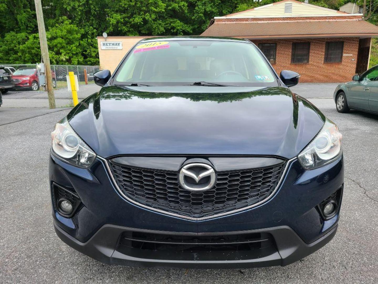 2015 BLUE MAZDA CX-5 TOURING (JM3KE4CY5F0) with an 2.5L engine, Automatic transmission, located at 117 North Cameron Street, Harrisburg, PA, 17101, (717) 963-8962, 40.266762, -76.875259 - WE FINANCE!!! Good Credit/ Bad Credit/ No Credit - ALL Trade-Ins Welcomed!!! ***Guaranteed Credit Approval*** APPLY ONLINE or CALL us TODAY ;) Internet Prices and Marketplace Prices are SPECIAL discounted ***CASH DEALS*** Retail Prices are higher. Please call us to discuss your cash and finan - Photo#7