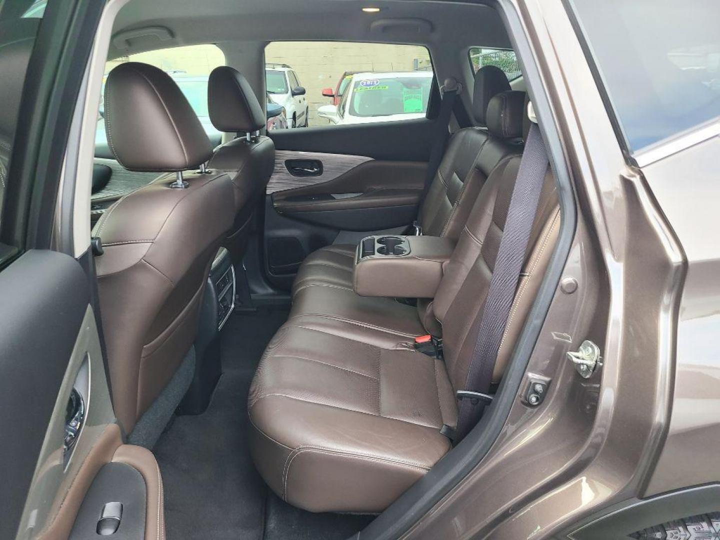 2015 BROWN NISSAN MURANO PLATINUM AWD (5N1AZ2MH8FN) with an 3.5L engine, Continuously Variable transmission, located at 7981 Paxton Street, Harrisburg, PA, 17111, (717) 561-2926, 40.261490, -76.749229 - WE FINANCE!!! Good Credit/ Bad Credit/ No Credit - ALL Trade-Ins Welcomed!!! ***Guaranteed Credit Approval*** APPLY ONLINE or CALL us TODAY ;) Please call us to discuss your cash and financing options. - Photo#11