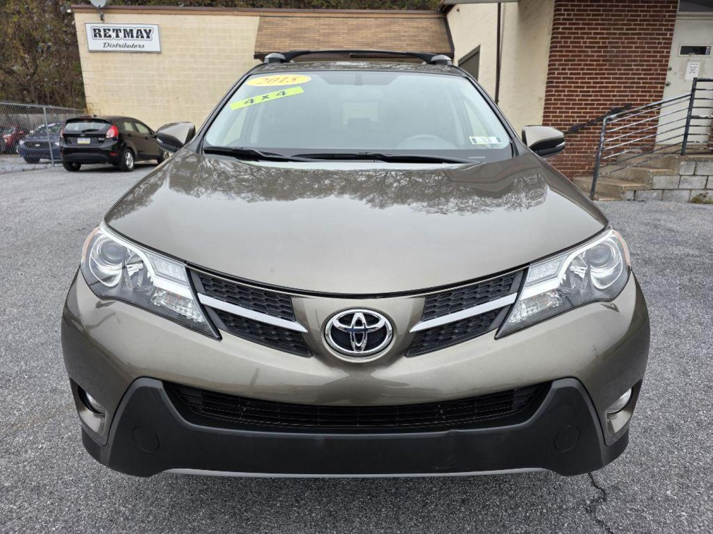 2015 BEIGE TOYOTA RAV4 XLE (JTMRFREV3FD) with an 2.5L engine, Automatic transmission, located at 117 North Cameron Street, Harrisburg, PA, 17101, (717) 963-8962, 40.266762, -76.875259 - WE FINANCE!!! Good Credit/ Bad Credit/ No Credit - ALL Trade-Ins Welcomed!!! ***Guaranteed Credit Approval*** APPLY ONLINE or CALL us TODAY ;) Please call us to discuss your cash and financing options. - Photo#6