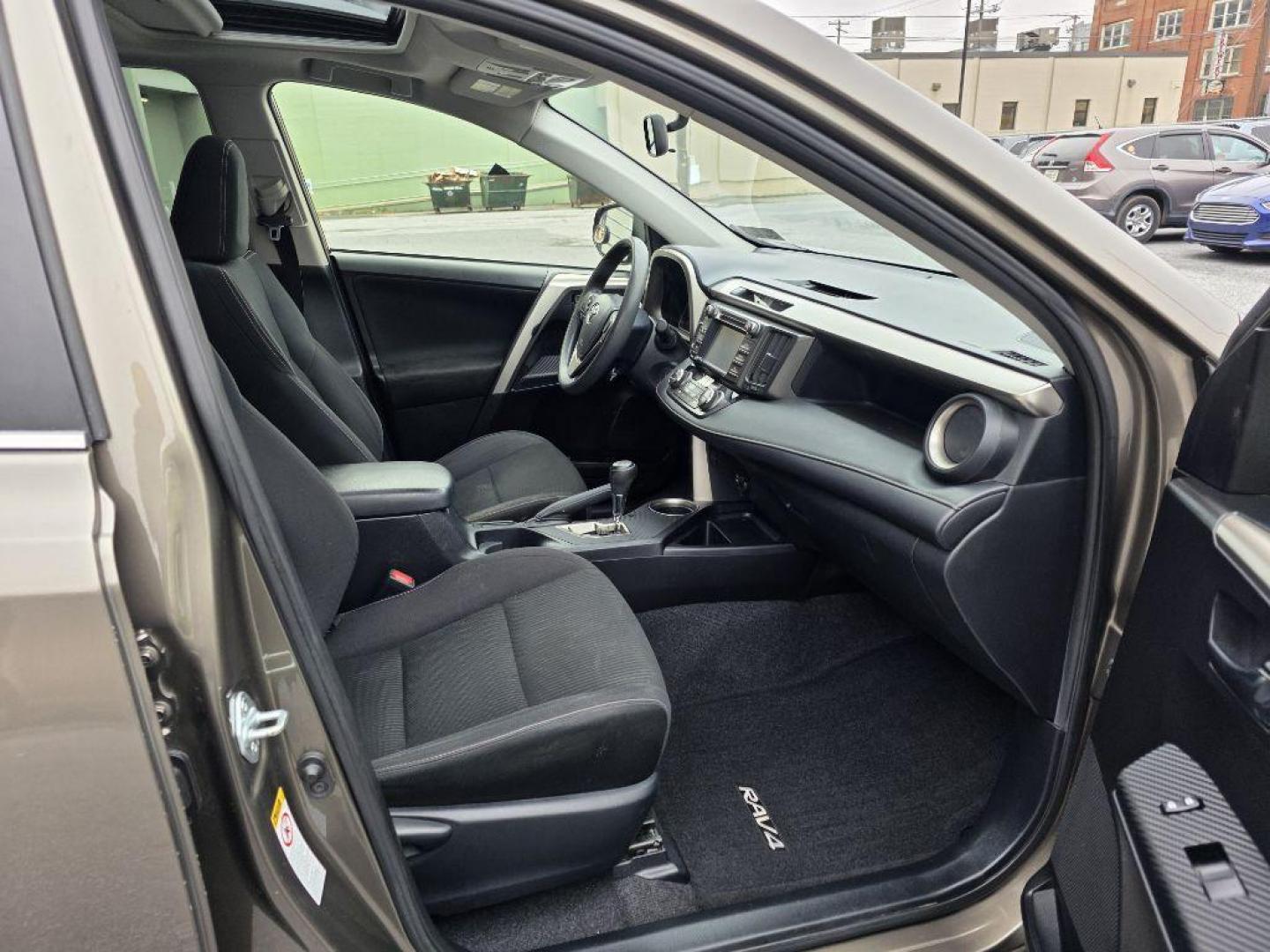 2015 BEIGE TOYOTA RAV4 XLE (JTMRFREV3FD) with an 2.5L engine, Automatic transmission, located at 117 North Cameron Street, Harrisburg, PA, 17101, (717) 963-8962, 40.266762, -76.875259 - WE FINANCE!!! Good Credit/ Bad Credit/ No Credit - ALL Trade-Ins Welcomed!!! ***Guaranteed Credit Approval*** APPLY ONLINE or CALL us TODAY ;) Please call us to discuss your cash and financing options. - Photo#7