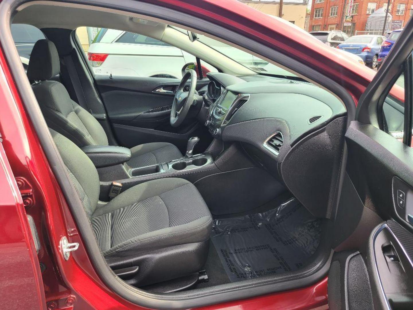 2016 RED CHEVROLET CRUZE LT (1G1BE5SM0G7) with an 1.4L engine, Automatic transmission, located at 7981 Paxton Street, Harrisburg, PA, 17111, (717) 561-2926, 40.261490, -76.749229 - WE FINANCE!!! Good Credit/ Bad Credit/ No Credit - ALL Trade-Ins Welcomed!!! ***Guaranteed Credit Approval*** APPLY ONLINE or CALL us TODAY ;) Internet Prices and Marketplace Prices are SPECIAL discounted ***CASH DEALS*** Retail Prices are higher. Please call us to discuss your cash and finan - Photo#8