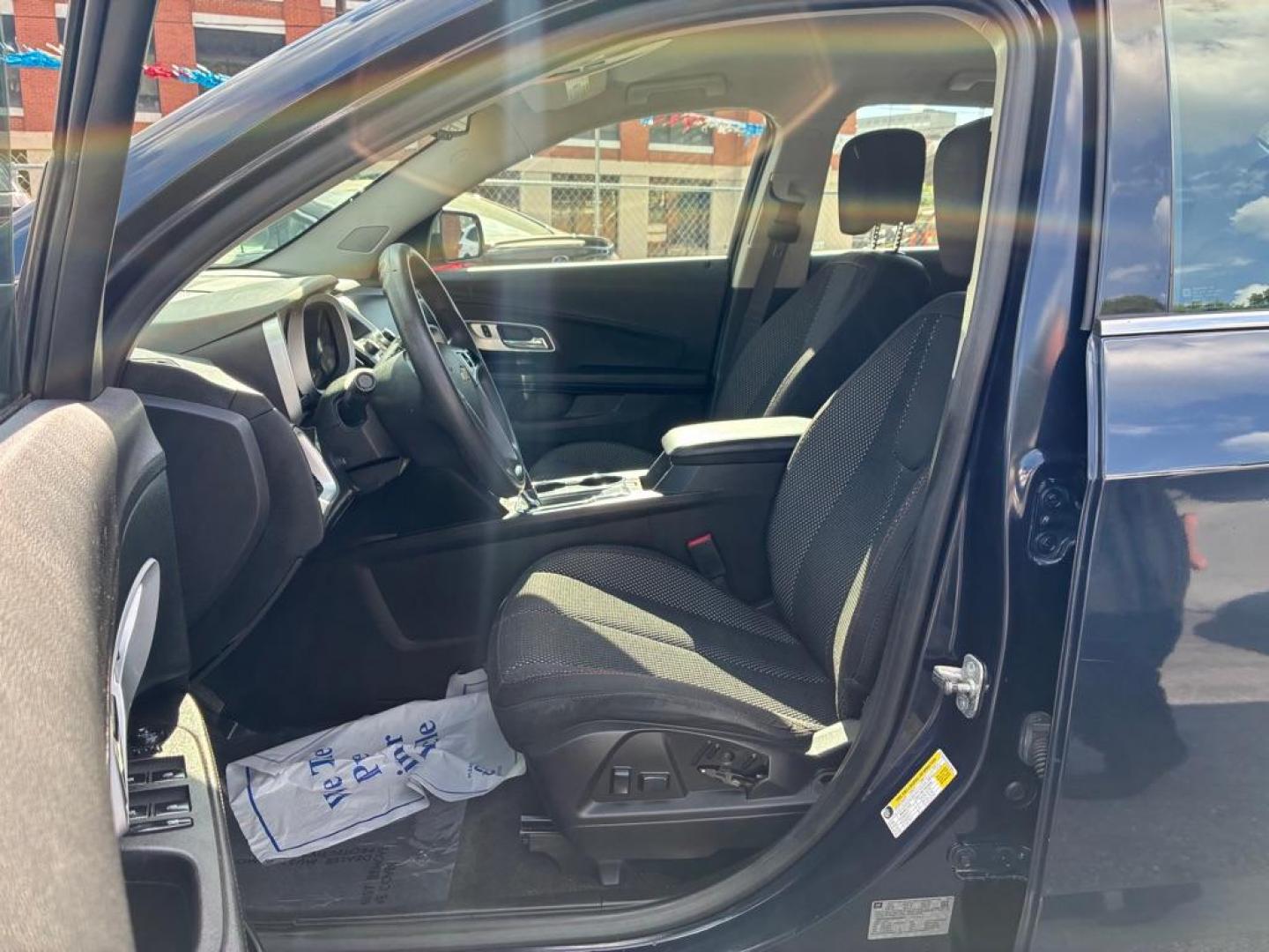 2016 BLUE CHEVROLET EQUINOX LS (2GNFLEEK4G6) with an 2.4L engine, Automatic transmission, located at 117 North Cameron Street, Harrisburg, PA, 17101, (717) 963-8962, 40.266762, -76.875259 - WE FINANCE!!! MOST vehicles are available for financing. Good Credit/ Challenged Credit/ No Credit - ALL Trade-Ins Welcomed!!! APPLY ONLINE or CALL us TODAY Please call us to discuss your cash and/or financing options. Thanks for cheching our inventory! We're here to help.- Photo#13