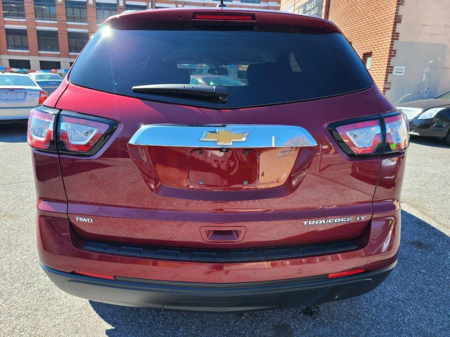 2016 RED CHEVROLET TRAVERSE LT (1GNKVGKD2GJ) with an 3.6L engine, Automatic transmission, located at 117 North Cameron Street, Harrisburg, PA, 17101, (717) 963-8962, 40.266762, -76.875259 - WE FINANCE!!! Good Credit/ Bad Credit/ No Credit - ALL Trade-Ins Welcomed!!! ***Guaranteed Credit Approval*** APPLY ONLINE or CALL us TODAY ;) Internet Prices and Marketplace Prices are SPECIAL discounted ***CASH DEALS*** Retail Prices are higher. Please call us to discuss your cash and finan - Photo#2