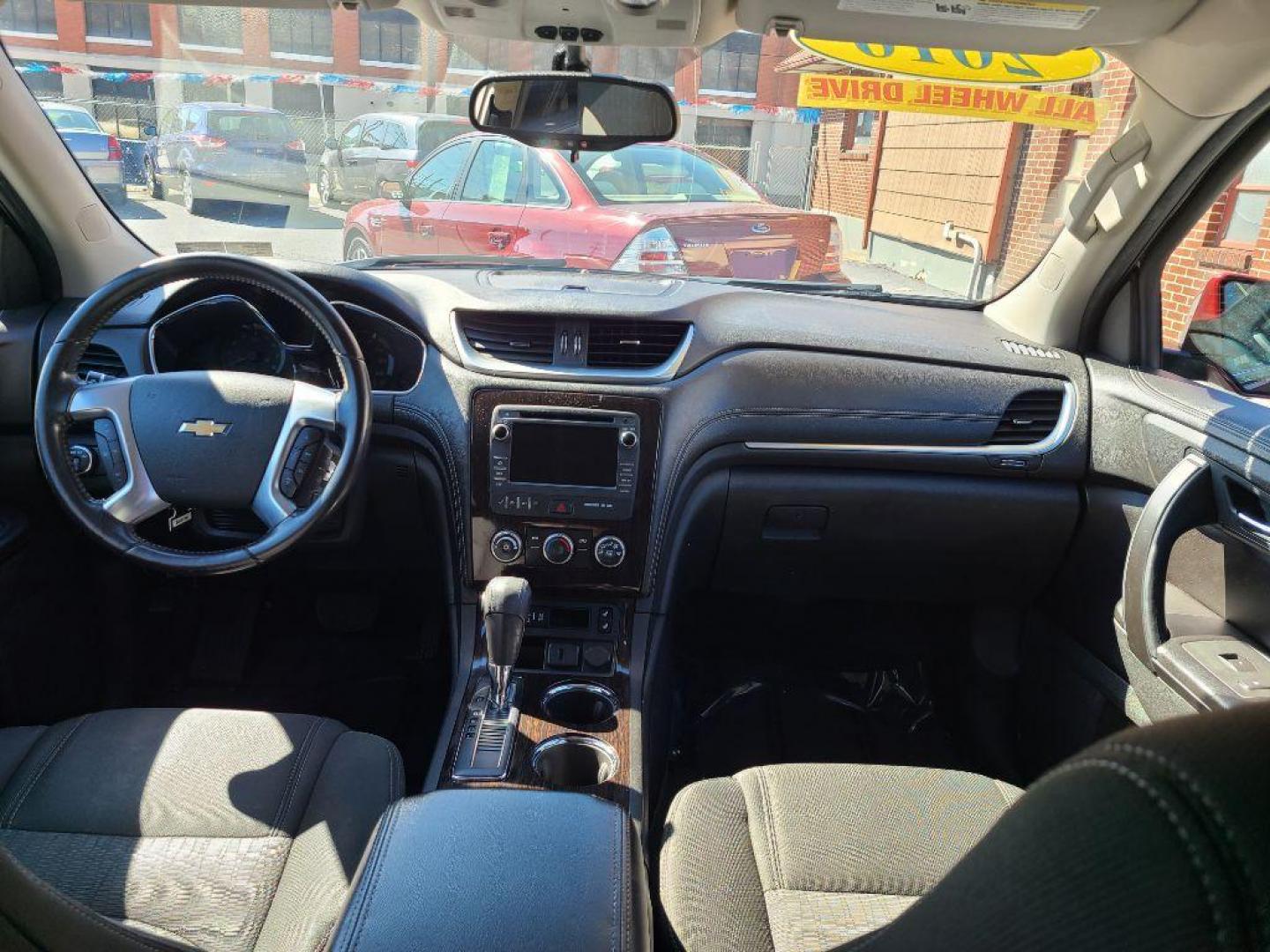 2016 RED CHEVROLET TRAVERSE LT (1GNKVGKD2GJ) with an 3.6L engine, Automatic transmission, located at 117 North Cameron Street, Harrisburg, PA, 17101, (717) 963-8962, 40.266762, -76.875259 - WE FINANCE!!! Good Credit/ Bad Credit/ No Credit - ALL Trade-Ins Welcomed!!! ***Guaranteed Credit Approval*** APPLY ONLINE or CALL us TODAY ;) Internet Prices and Marketplace Prices are SPECIAL discounted ***CASH DEALS*** Retail Prices are higher. Please call us to discuss your cash and finan - Photo#8