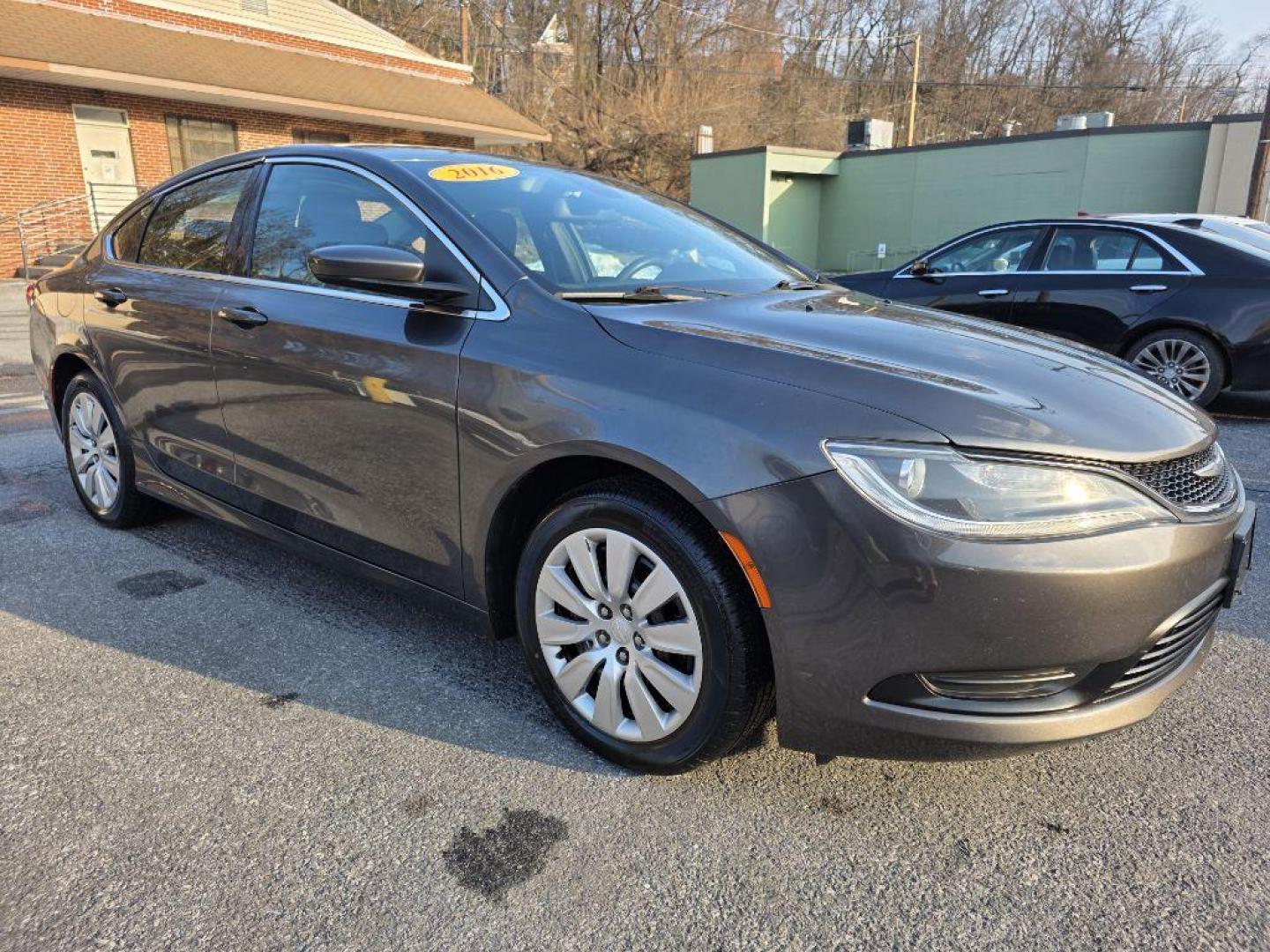 2016 GRAY CHRYSLER 200 LX (1C3CCCFB1GN) with an 2.4L engine, Automatic transmission, located at 117 North Cameron Street, Harrisburg, PA, 17101, (717) 963-8962, 40.266762, -76.875259 - WE FINANCE!!! Good Credit/ Challenged Credit/ No Credit - ALL Trade-Ins Welcomed!!! APPLY ONLINE or CALL us TODAY ;) Please call us to discuss your cash and/or financing options. - Photo#6