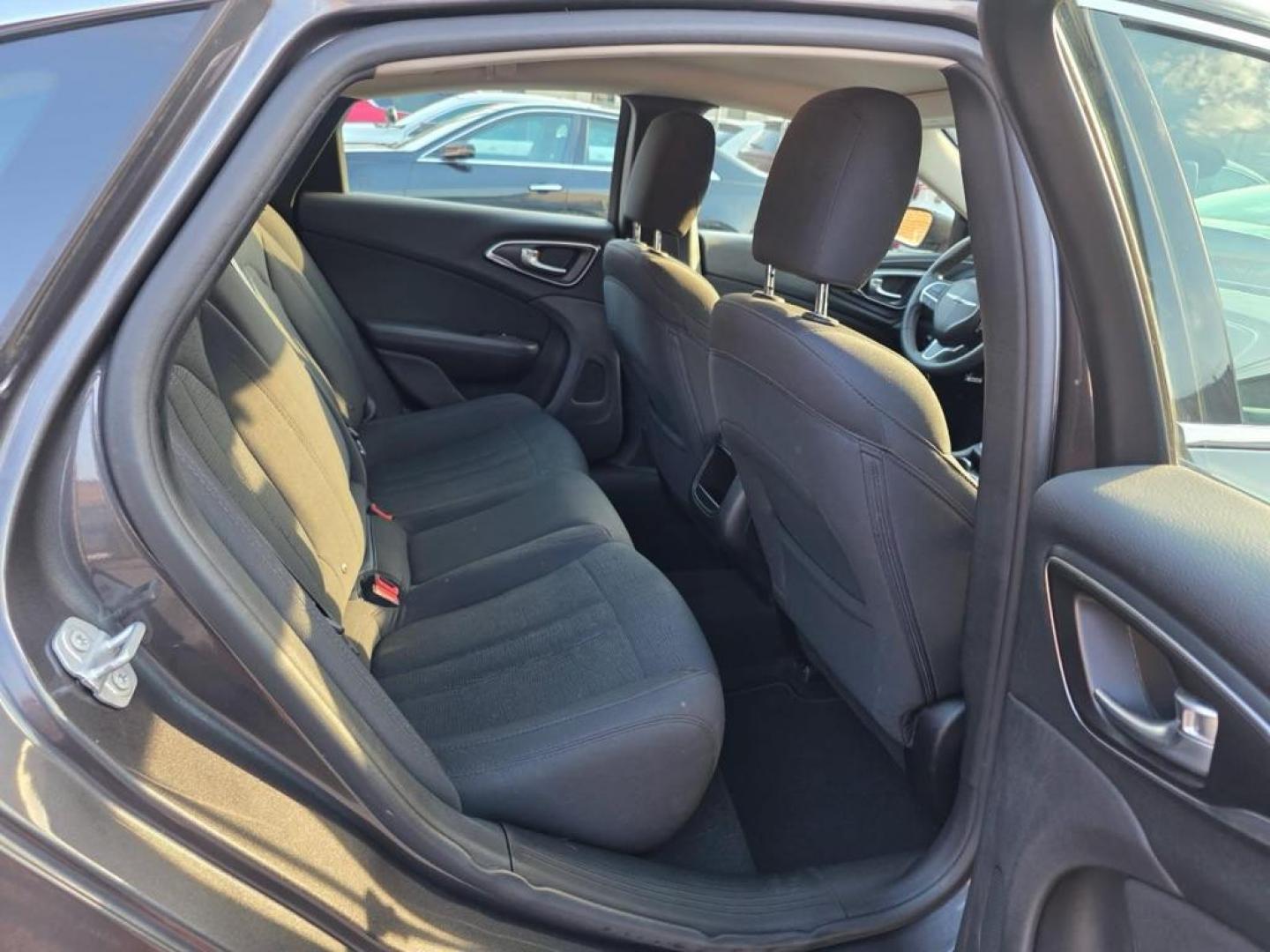 2016 GRAY CHRYSLER 200 LX (1C3CCCFB1GN) with an 2.4L engine, Automatic transmission, located at 117 North Cameron Street, Harrisburg, PA, 17101, (717) 963-8962, 40.266762, -76.875259 - WE FINANCE!!! Good Credit/ Challenged Credit/ No Credit - ALL Trade-Ins Welcomed!!! APPLY ONLINE or CALL us TODAY ;) Please call us to discuss your cash and/or financing options. - Photo#22