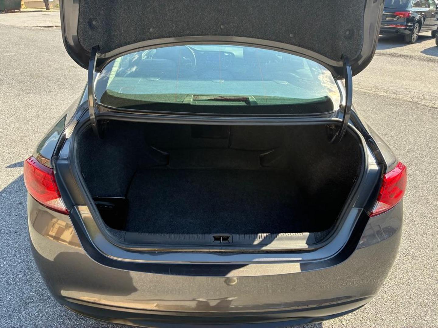 2016 GRAY CHRYSLER 200 LX (1C3CCCFB9GN) with an 2.4L engine, Automatic transmission, located at 117 North Cameron Street, Harrisburg, PA, 17101, (717) 963-8962, 40.266762, -76.875259 - WE FINANCE!!! MOST vehicles are available for financing. Good Credit/ Challenged Credit/ No Credit - ALL Trade-Ins Welcomed!!! APPLY ONLINE or CALL us TODAY Please call us to discuss your cash and/or financing options. Thanks for checking our inventory! We're here to help. - Photo#10