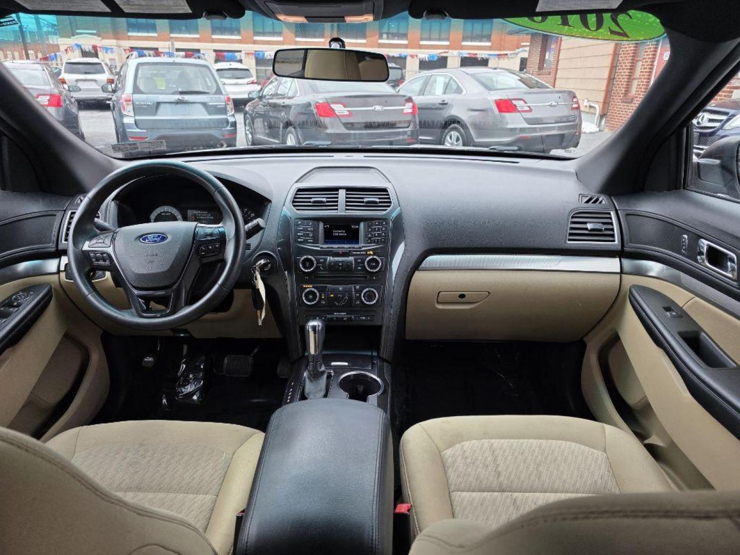 2016 SILVER FORD EXPLORER BASE (1FM5K8B80GG) with an 3.5L engine, Automatic transmission, located at 117 North Cameron Street, Harrisburg, PA, 17101, (717) 963-8962, 40.266762, -76.875259 - WE FINANCE!!! Good Credit/ Challenged Credit/ No Credit - ALL Trade-Ins Welcomed!!! APPLY ONLINE or CALL us TODAY ;) Please call us to discuss your cash and/or financing options. - Photo#9