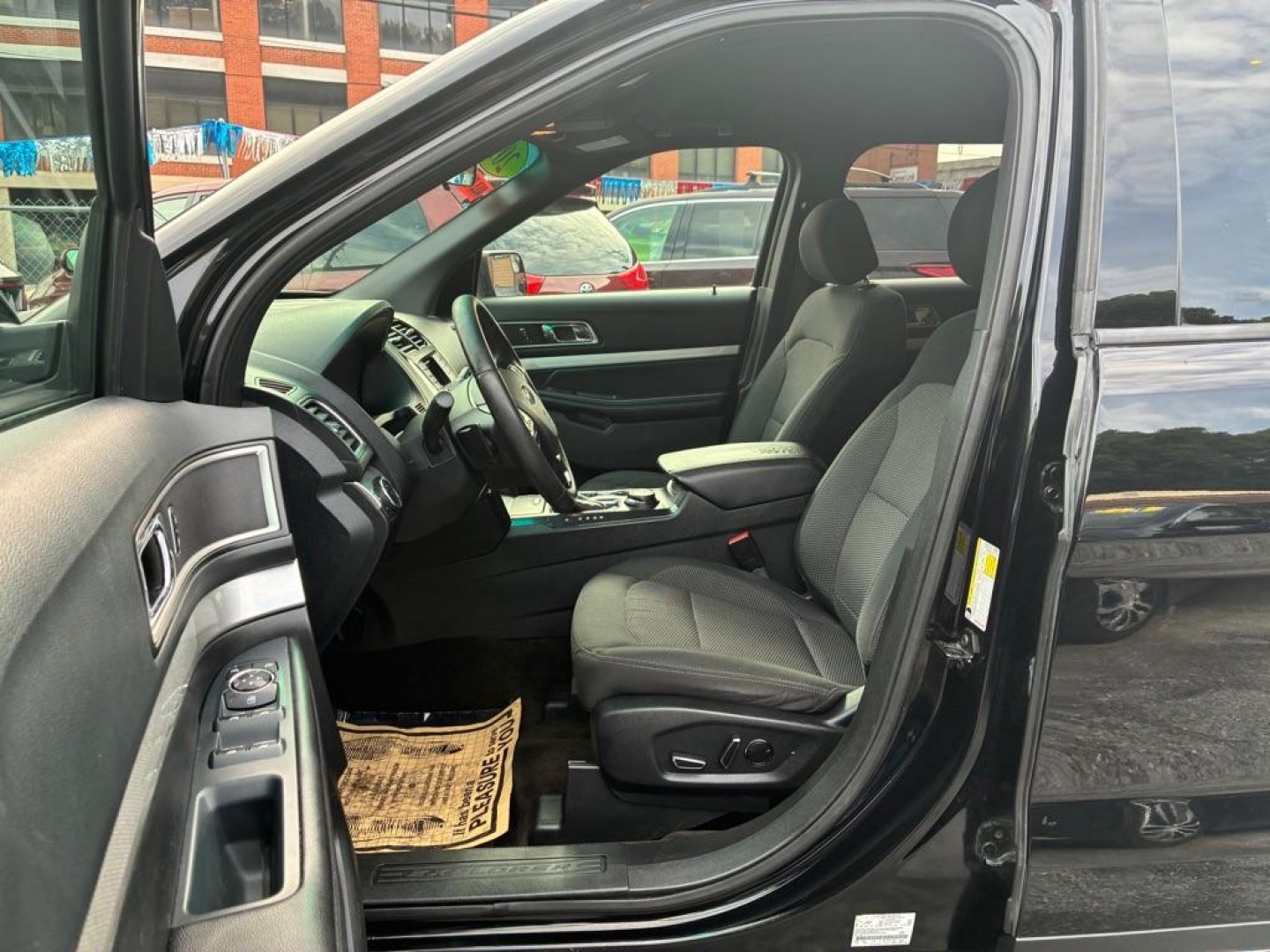2016 BLACK FORD EXPLORER XLT (1FM5K8D83GG) with an 3.5L engine, Automatic transmission, located at 117 North Cameron Street, Harrisburg, PA, 17101, (717) 963-8962, 40.266762, -76.875259 - WE FINANCE!!! MOST vehicles are available for financing. Good Credit/ Challenged Credit/ No Credit - ALL Trade-Ins Welcomed!!! APPLY ONLINE or CALL us TODAY Please call us to discuss your cash and/or financing options. Thanks for checking our inventory! We're here to help.- Photo#14