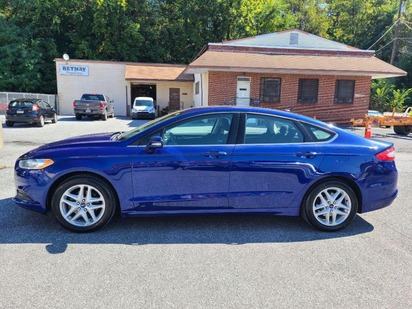 2016 BLUE FORD FUSION SE (3FA6P0H78GR) with an 2.5L engine, Automatic transmission, located at 117 North Cameron Street, Harrisburg, PA, 17101, (717) 963-8962, 40.266762, -76.875259 - WE FINANCE!!! Good Credit/ Bad Credit/ No Credit - ALL Trade-Ins Welcomed!!! ***Guaranteed Credit Approval*** APPLY ONLINE or CALL us TODAY ;) Internet Prices and Marketplace Prices are SPECIAL discounted ***CASH DEALS*** Retail Prices are higher. Please call us to discuss your cash and finan - Photo#1