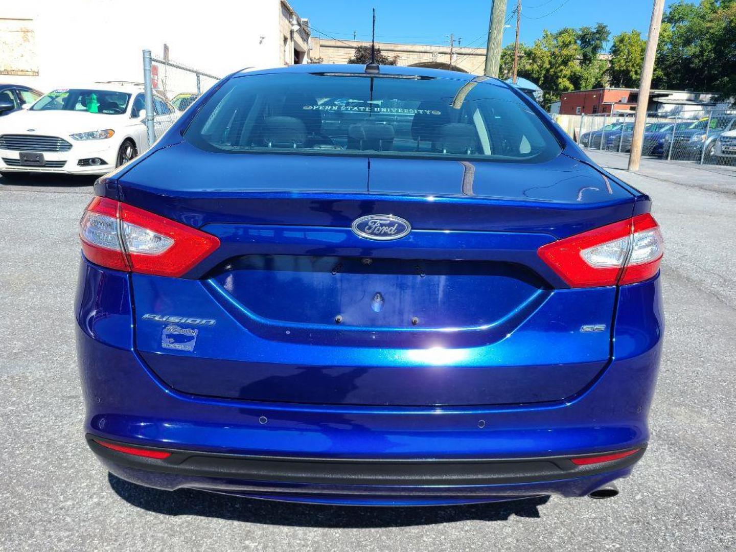2016 BLUE FORD FUSION SE (3FA6P0H78GR) with an 2.5L engine, Automatic transmission, located at 117 North Cameron Street, Harrisburg, PA, 17101, (717) 963-8962, 40.266762, -76.875259 - WE FINANCE!!! Good Credit/ Bad Credit/ No Credit - ALL Trade-Ins Welcomed!!! ***Guaranteed Credit Approval*** APPLY ONLINE or CALL us TODAY ;) Internet Prices and Marketplace Prices are SPECIAL discounted ***CASH DEALS*** Retail Prices are higher. Please call us to discuss your cash and finan - Photo#3