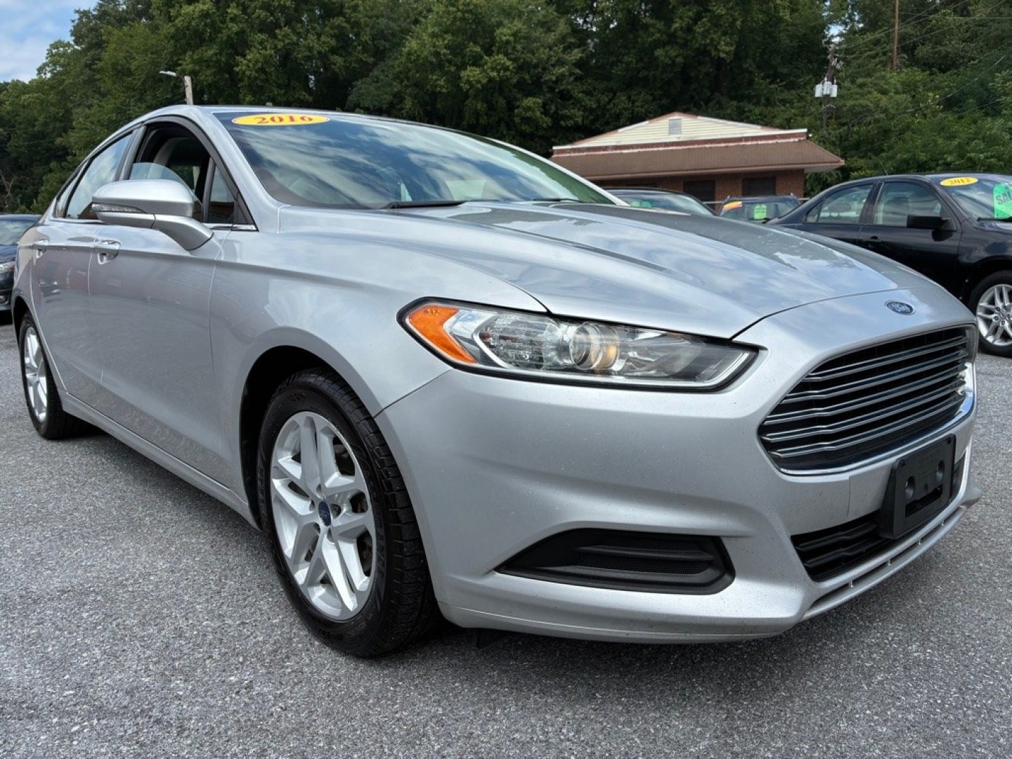 2016 SILVER FORD FUSION SE (3FA6P0H73GR) with an 2.5L engine, Automatic transmission, located at 117 North Cameron Street, Harrisburg, PA, 17101, (717) 963-8962, 40.266762, -76.875259 - WE FINANCE!!! MOST vehicles are available for financing. Good Credit/ Challenged Credit/ No Credit - ALL Trade-Ins Welcomed!!! APPLY ONLINE or CALL us TODAY Please call us to discuss your cash and/or financing options. Thanks for checking our inventory! We're here to help.- Photo#6