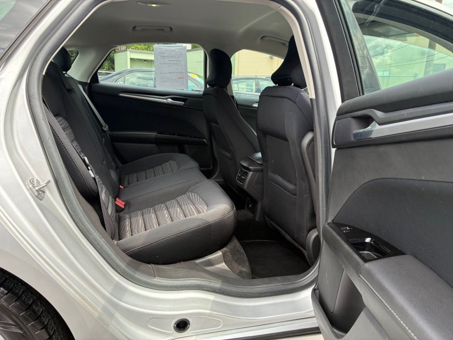 2016 SILVER FORD FUSION SE (3FA6P0H73GR) with an 2.5L engine, Automatic transmission, located at 117 North Cameron Street, Harrisburg, PA, 17101, (717) 963-8962, 40.266762, -76.875259 - WE FINANCE!!! MOST vehicles are available for financing. Good Credit/ Challenged Credit/ No Credit - ALL Trade-Ins Welcomed!!! APPLY ONLINE or CALL us TODAY Please call us to discuss your cash and/or financing options. Thanks for checking our inventory! We're here to help.- Photo#9