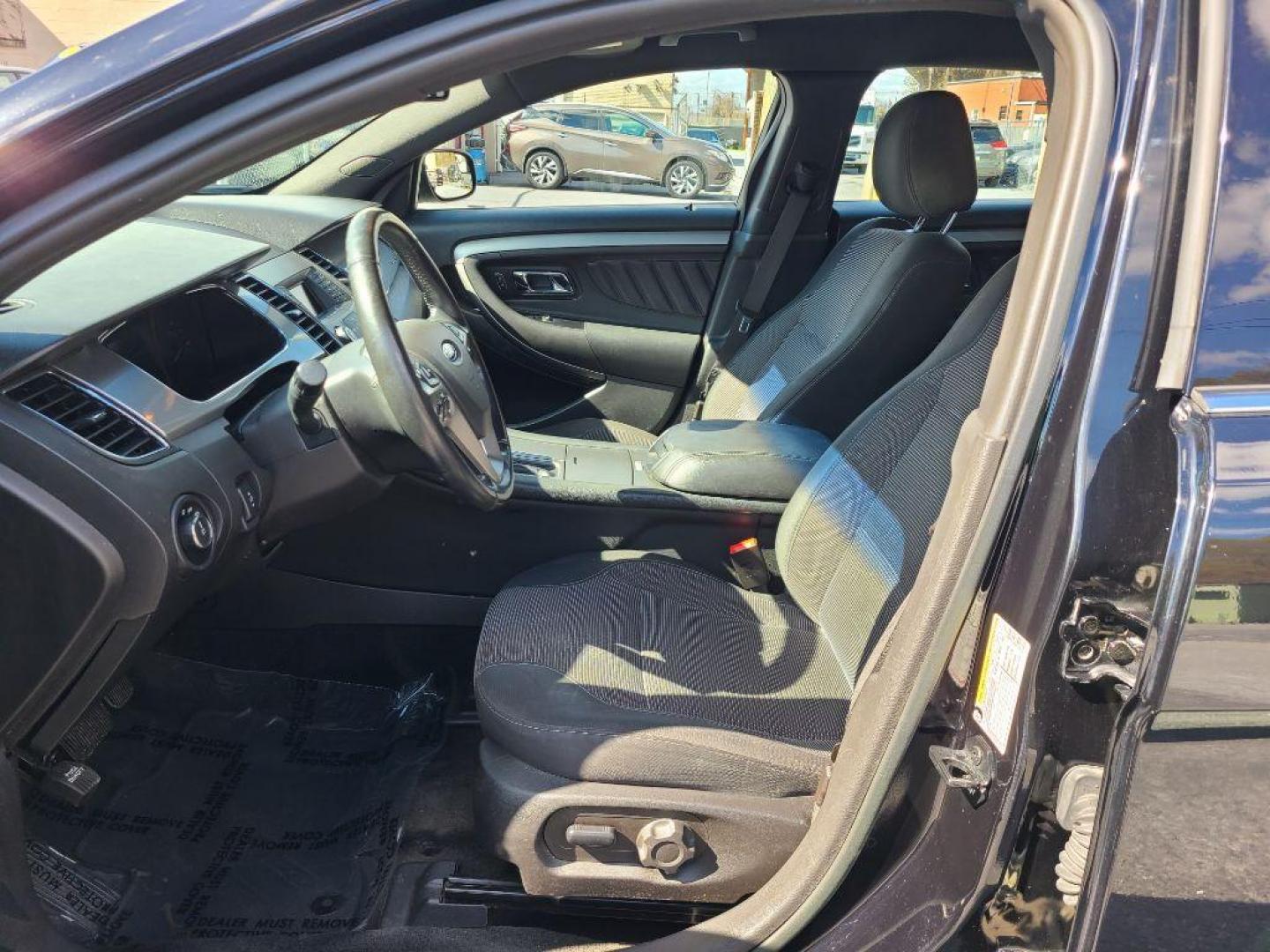 2016 BLACK FORD TAURUS SEL (1FAHP2E85GG) with an 3.5L engine, Automatic transmission, located at 117 North Cameron Street, Harrisburg, PA, 17101, (717) 963-8962, 40.266762, -76.875259 - WE FINANCE!!! Good Credit/ Bad Credit/ No Credit - ALL Trade-Ins Welcomed!!! ***Guaranteed Credit Approval*** APPLY ONLINE or CALL us TODAY ;) Internet Prices and Marketplace Prices are SPECIAL discounted ***CASH DEALS*** Retail Prices are higher. Please call us to discuss your cash and finan - Photo#11