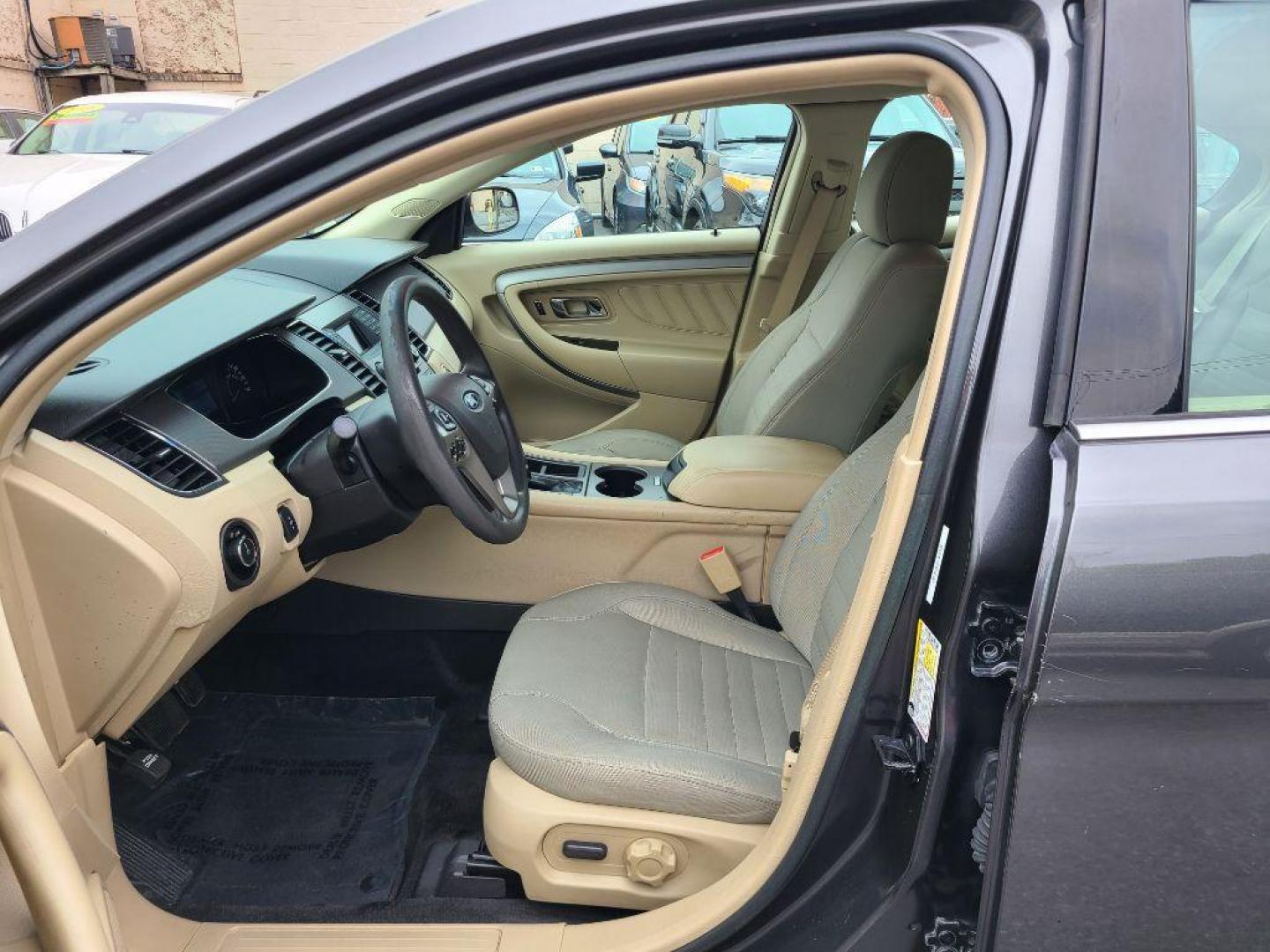 2016 GRAY FORD TAURUS SE (1FAHP2D80GG) with an 3.5L engine, Automatic transmission, located at 117 North Cameron Street, Harrisburg, PA, 17101, (717) 963-8962, 40.266762, -76.875259 - WE FINANCE!!! Good Credit/ Bad Credit/ No Credit - ALL Trade-Ins Welcomed!!! ***Guaranteed Credit Approval*** APPLY ONLINE or CALL us TODAY ;) Internet Prices and Marketplace Prices are SPECIAL discounted ***CASH DEALS*** Retail Prices are higher. Please call us to discuss your cash and finan - Photo#10