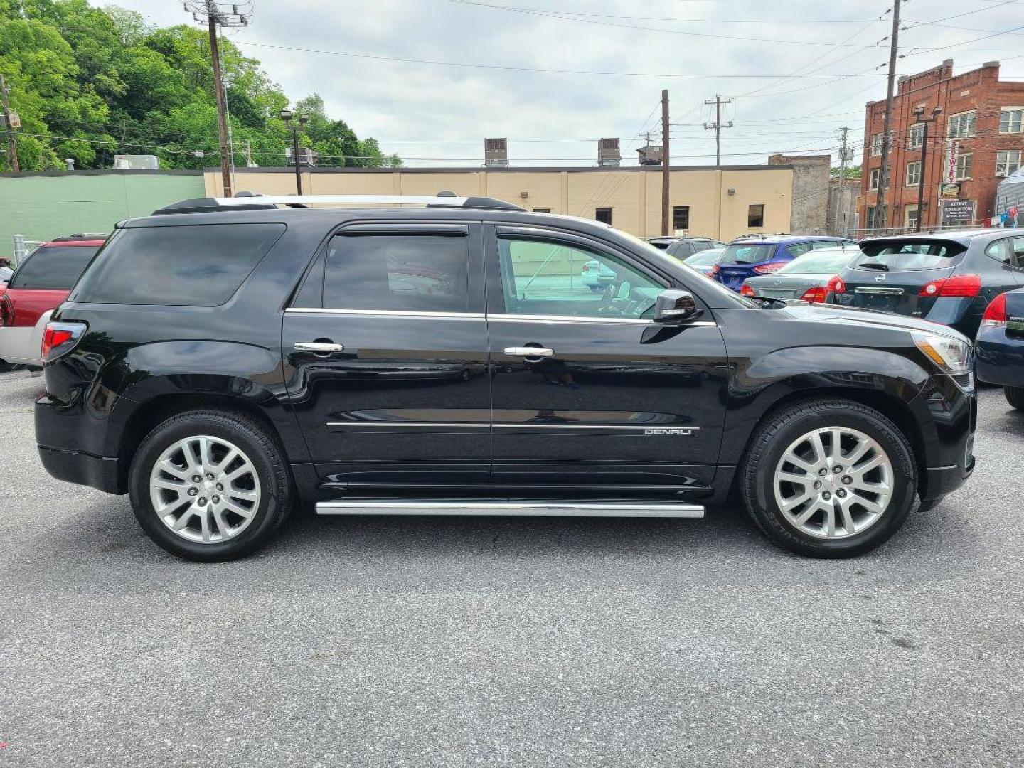 2016 BLACK GMC ACADIA DENALI (1GKKVTKD6GJ) with an 3.6L engine, Automatic transmission, located at 117 North Cameron Street, Harrisburg, PA, 17101, (717) 963-8962, 40.266762, -76.875259 - WE FINANCE!!! Good Credit/ Bad Credit/ No Credit - ALL Trade-Ins Welcomed!!! ***Guaranteed Credit Approval*** APPLY ONLINE or CALL us TODAY ;) Internet Prices and Marketplace Prices are SPECIAL discounted ***CASH DEALS*** Retail Prices are higher. Please call us to discuss your cash and finan - Photo#6