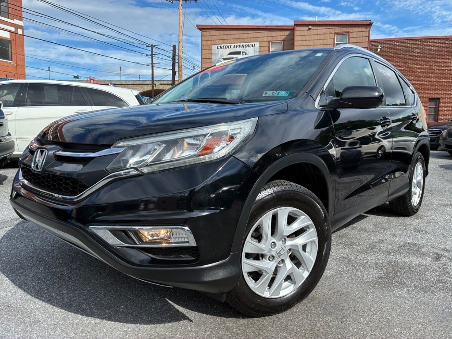 2016 BLACK HONDA CR-V EXL (2HKRM4H70GH) with an 2.4L engine, Continuously Variable transmission, located at 117 North Cameron Street, Harrisburg, PA, 17101, (717) 963-8962, 40.266762, -76.875259 - WE FINANCE!!! MOST vehicles are available for financing. Good Credit/ Challenged Credit/ No Credit - ALL Trade-Ins Welcomed!!! APPLY ONLINE or CALL us TODAY Please call us to discuss your cash and/or financing options. Thanks for checking our inventory! We're here to help.- Photo#0