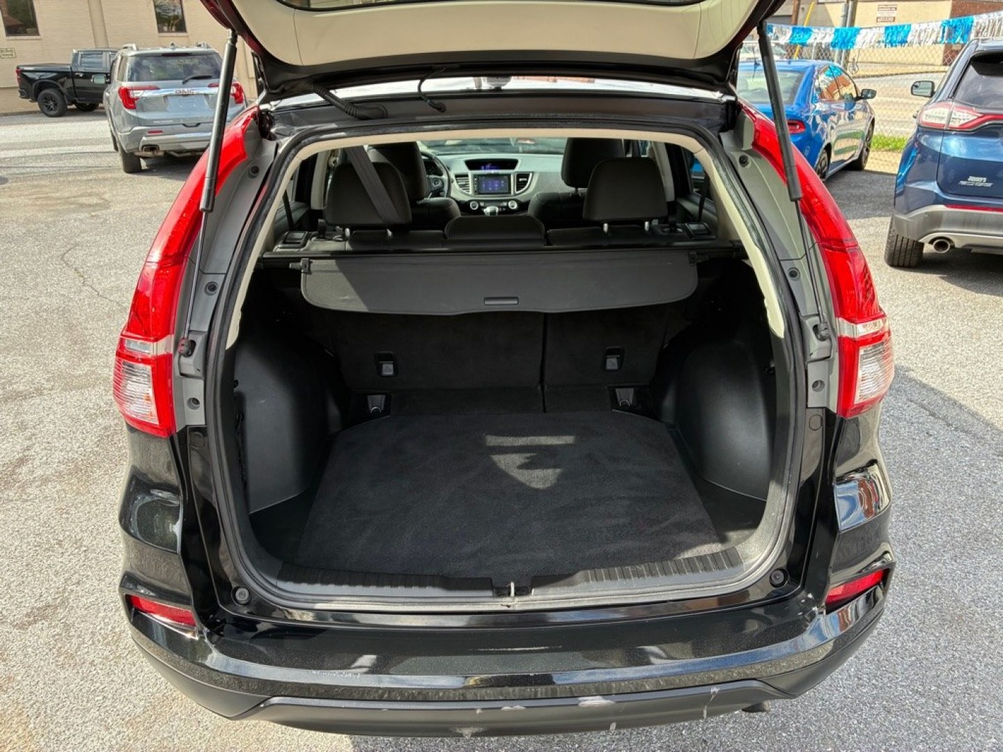 2016 BLACK HONDA CR-V EXL (2HKRM4H70GH) with an 2.4L engine, Continuously Variable transmission, located at 117 North Cameron Street, Harrisburg, PA, 17101, (717) 963-8962, 40.266762, -76.875259 - WE FINANCE!!! MOST vehicles are available for financing. Good Credit/ Challenged Credit/ No Credit - ALL Trade-Ins Welcomed!!! APPLY ONLINE or CALL us TODAY Please call us to discuss your cash and/or financing options. Thanks for checking our inventory! We're here to help.- Photo#10