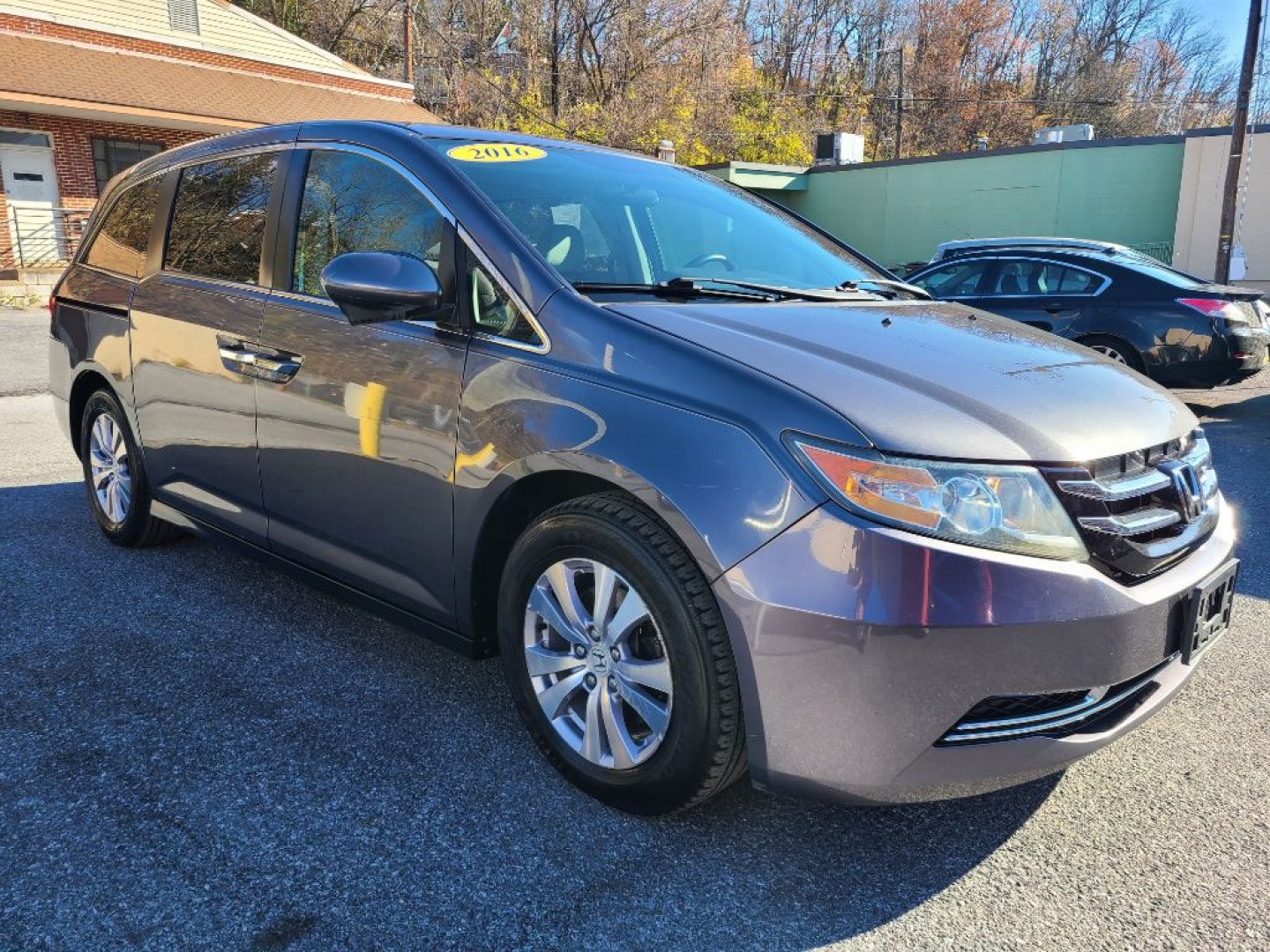 2016 GRAY HONDA ODYSSEY EX (5FNRL5H44GB) with an 3.5L engine, Automatic transmission, located at 7981 Paxton Street, Harrisburg, PA, 17111, (717) 561-2926, 40.261490, -76.749229 - WE FINANCE!!! Good Credit/ Challenged Credit/ No Credit - ALL Trade-Ins Welcomed!!! APPLY ONLINE or CALL us TODAY ;) Please call us to discuss your cash and/or financing options.- Photo#5