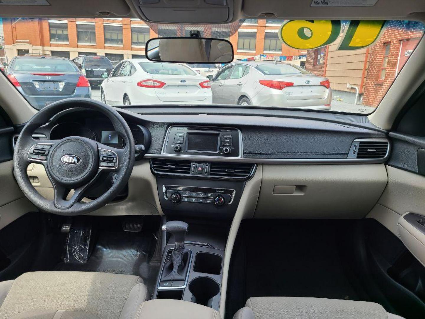 2016 GRAY KIA OPTIMA LX (KNAGT4L34G5) with an 2.4L engine, Automatic transmission, located at 117 North Cameron Street, Harrisburg, PA, 17101, (717) 963-8962, 40.266762, -76.875259 - WE FINANCE!!! Good Credit/ Bad Credit/ No Credit - ALL Trade-Ins Welcomed!!! ***Guaranteed Credit Approval*** APPLY ONLINE or CALL us TODAY ;) Internet Prices and Marketplace Prices are SPECIAL discounted ***CASH DEALS*** Retail Prices are higher. Please call us to discuss your cash and finan - Photo#10