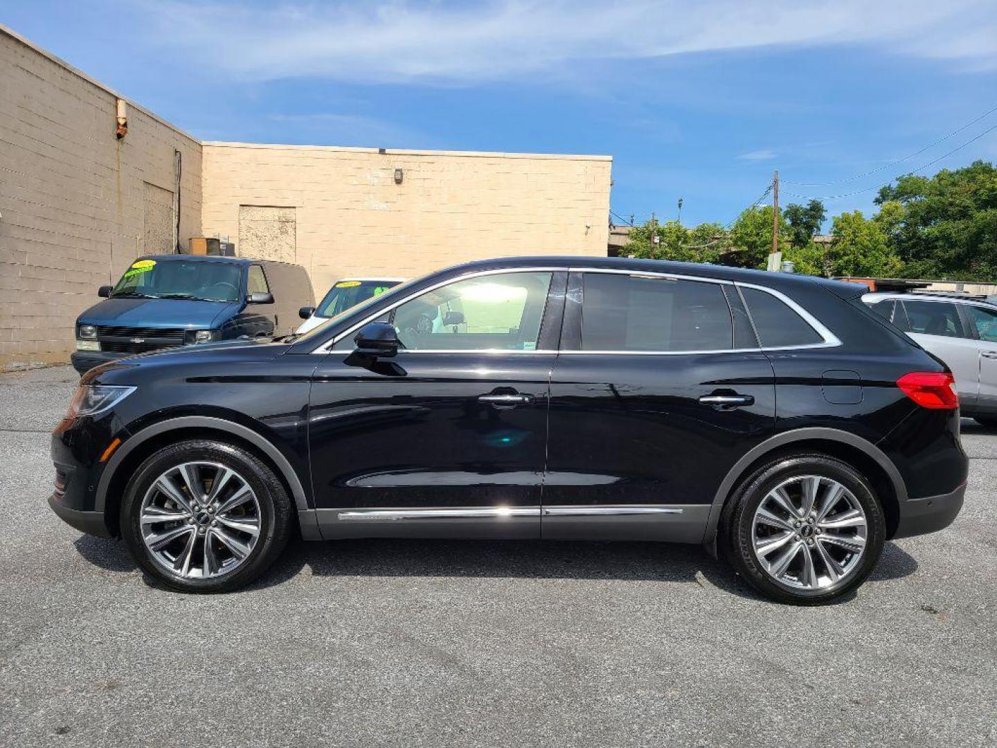 2016 BLACK LINCOLN MKX RESERVE (2LMPJ8LP0GB) with an 2.7L engine, Automatic transmission, located at 7981 Paxton Street, Harrisburg, PA, 17111, (717) 561-2926, 40.261490, -76.749229 - WE FINANCE!!! Good Credit/ Bad Credit/ No Credit - ALL Trade-Ins Welcomed!!! ***Guaranteed Credit Approval*** APPLY ONLINE or CALL us TODAY ;) Internet Prices and Marketplace Prices are SPECIAL discounted ***CASH DEALS*** Retail Prices are higher. Please call us to discuss your cash and finan - Photo#1