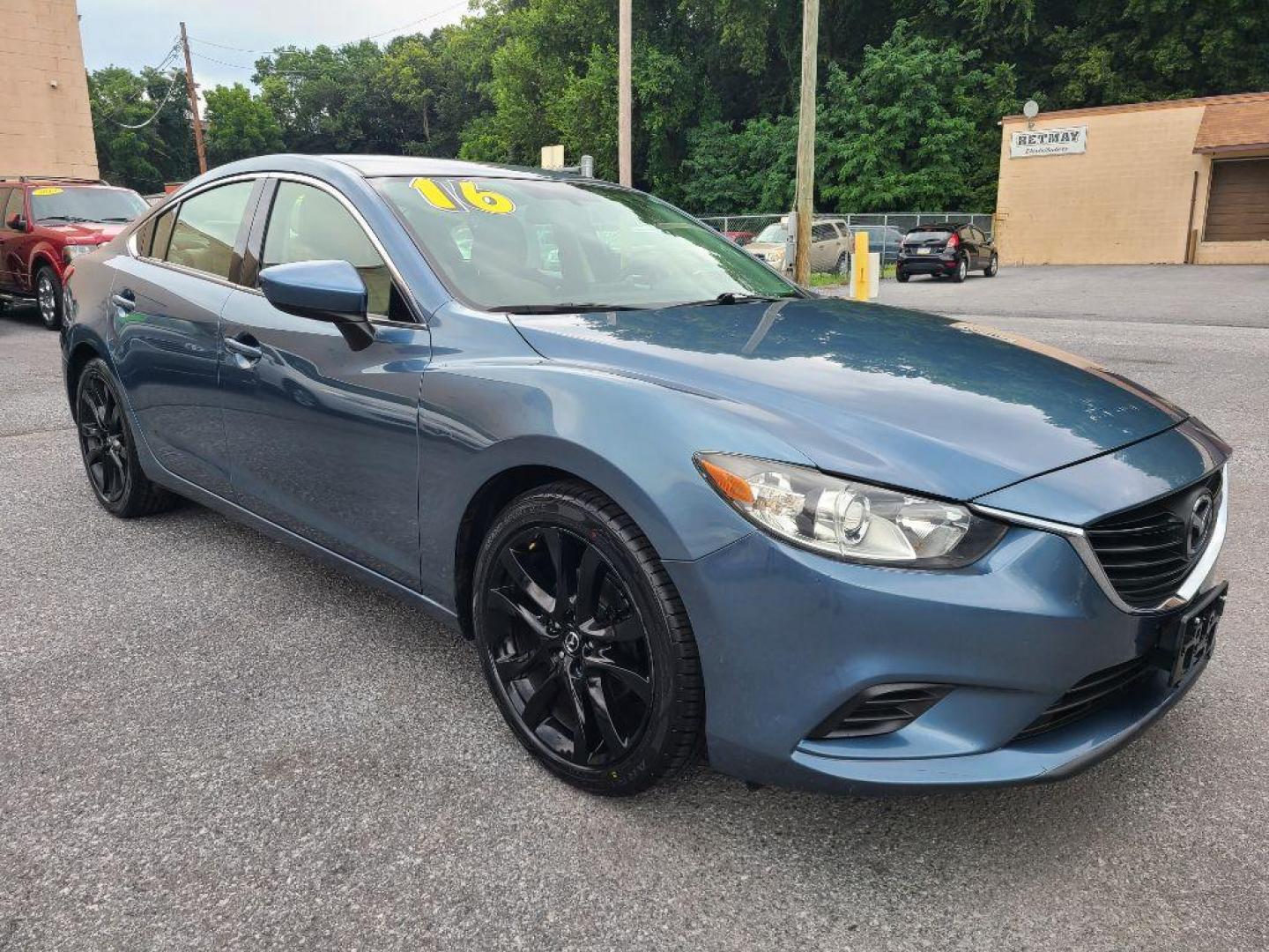 2016 BLUE MAZDA 6 TOURING (JM1GJ1V59G1) with an 2.5L engine, Automatic transmission, located at 117 North Cameron Street, Harrisburg, PA, 17101, (717) 963-8962, 40.266762, -76.875259 - WE FINANCE!!! Good Credit/ Bad Credit/ No Credit - ALL Trade-Ins Welcomed!!! ***Guaranteed Credit Approval*** APPLY ONLINE or CALL us TODAY ;) Internet Prices and Marketplace Prices are SPECIAL discounted ***CASH DEALS*** Retail Prices are higher. Please call us to discuss your cash and finan - Photo#6
