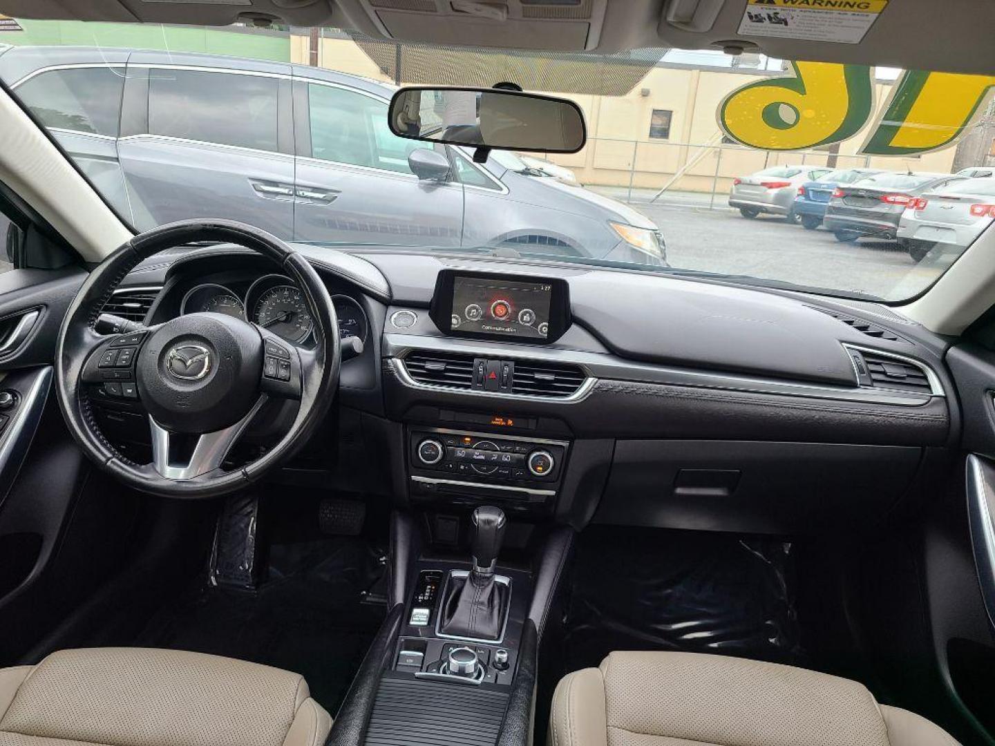 2016 BLUE MAZDA 6 TOURING (JM1GJ1V59G1) with an 2.5L engine, Automatic transmission, located at 117 North Cameron Street, Harrisburg, PA, 17101, (717) 963-8962, 40.266762, -76.875259 - WE FINANCE!!! Good Credit/ Bad Credit/ No Credit - ALL Trade-Ins Welcomed!!! ***Guaranteed Credit Approval*** APPLY ONLINE or CALL us TODAY ;) Internet Prices and Marketplace Prices are SPECIAL discounted ***CASH DEALS*** Retail Prices are higher. Please call us to discuss your cash and finan - Photo#10