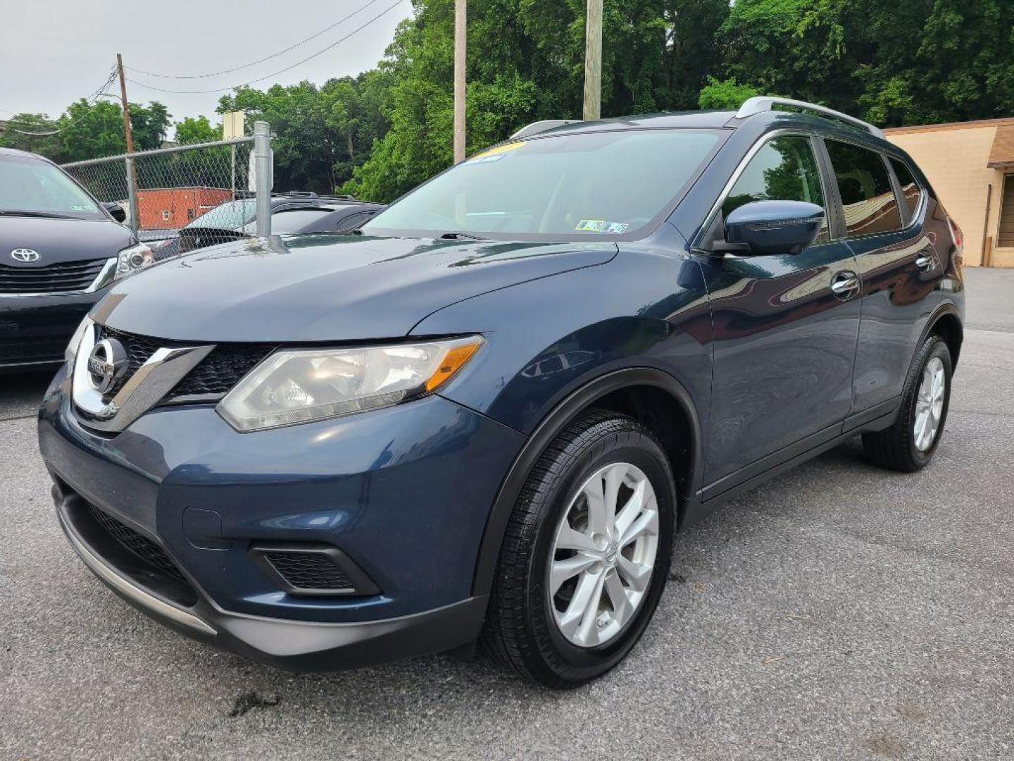 2016 BLUE NISSAN ROGUE SV (KNMAT2MV3GP) with an 2.5L engine, Continuously Variable transmission, located at 117 North Cameron Street, Harrisburg, PA, 17101, (717) 963-8962, 40.266762, -76.875259 - WE FINANCE!!! Good Credit/ Bad Credit/ No Credit - ALL Trade-Ins Welcomed!!! ***Guaranteed Credit Approval*** APPLY ONLINE or CALL us TODAY ;) Internet Prices and Marketplace Prices are SPECIAL discounted ***CASH DEALS*** Retail Prices are higher. Please call us to discuss your cash and finan - Photo#0