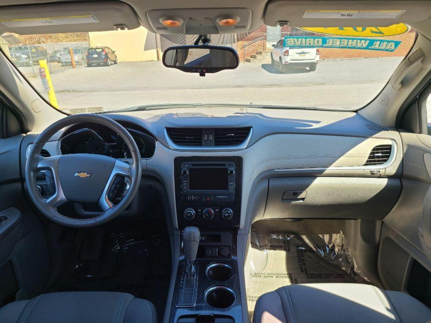 2017 BLUE CHEVROLET TRAVERSE LT (1GNKVGKD9HJ) with an 3.6L engine, Automatic transmission, located at 117 North Cameron Street, Harrisburg, PA, 17101, (717) 963-8962, 40.266762, -76.875259 - WE FINANCE!!! Good Credit/ Bad Credit/ No Credit - ALL Trade-Ins Welcomed!!! ***Guaranteed Credit Approval*** APPLY ONLINE or CALL us TODAY ;) Internet Prices and Marketplace Prices are SPECIAL discounted ***CASH DEALS*** Retail Prices are higher. Please call us to discuss your cash and finan - Photo#9