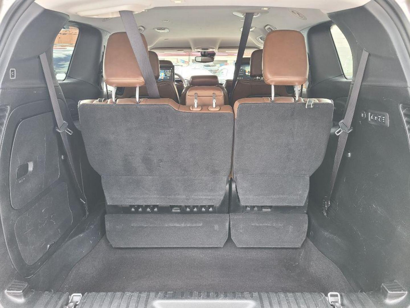 2017 GRAY CHRYSLER PACIFICA LIMITED (2C4RC1GG8HR) with an 3.6L engine, Automatic transmission, located at 117 North Cameron Street, Harrisburg, PA, 17101, (717) 963-8962, 40.266762, -76.875259 - WE FINANCE!!! Good Credit/ Bad Credit/ No Credit - ALL Trade-Ins Welcomed!!! ***Guaranteed Credit Approval*** APPLY ONLINE or CALL us TODAY ;) Internet Prices and Marketplace Prices are SPECIAL discounted ***CASH DEALS*** Retail Prices are higher. Please call us to discuss your cash and finan - Photo#13