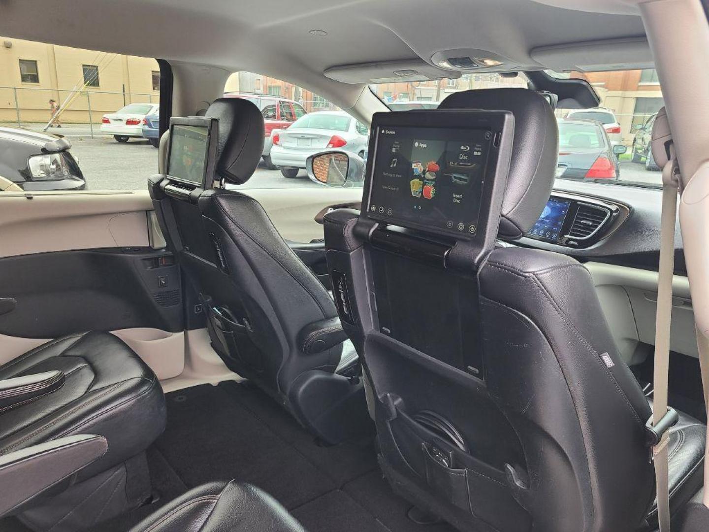 2017 GRAY CHRYSLER PACIFICA TOURING L PLUS (2C4RC1EG0HR) with an 3.6L engine, Automatic transmission, located at 117 North Cameron Street, Harrisburg, PA, 17101, (717) 963-8962, 40.266762, -76.875259 - WE FINANCE!!! Good Credit/ Bad Credit/ No Credit - ALL Trade-Ins Welcomed!!! ***Guaranteed Credit Approval*** APPLY ONLINE or CALL us TODAY ;) Internet Prices and Marketplace Prices are SPECIAL discounted ***CASH DEALS*** Retail Prices are higher. Please call us to discuss your cash and finan - Photo#8