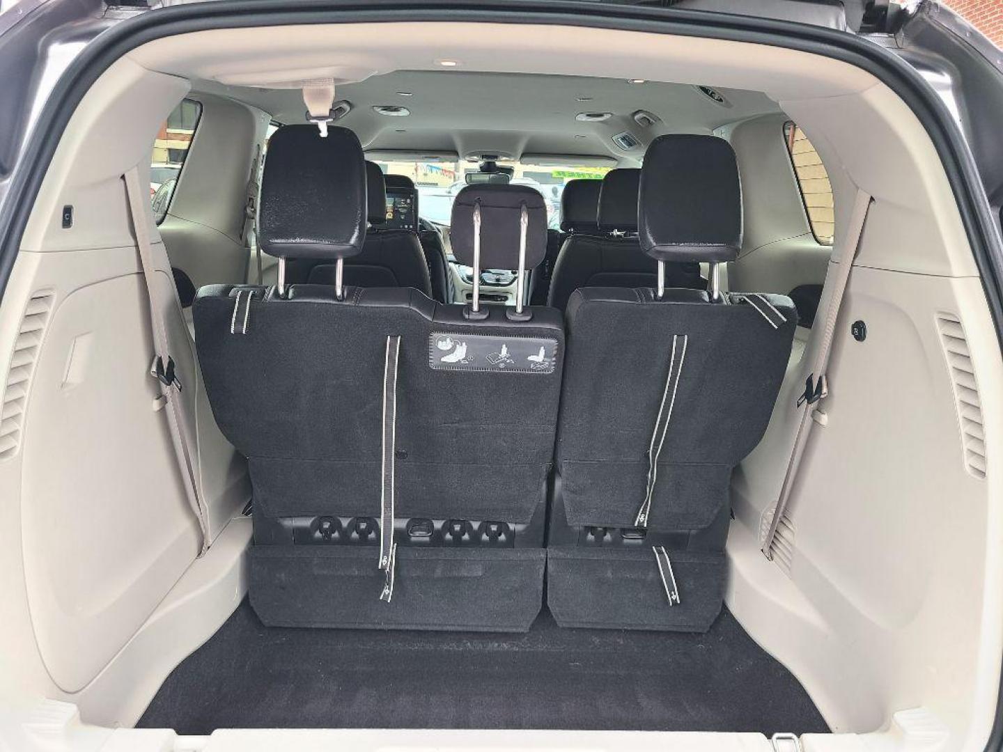 2017 GRAY CHRYSLER PACIFICA TOURING L PLUS (2C4RC1EG0HR) with an 3.6L engine, Automatic transmission, located at 117 North Cameron Street, Harrisburg, PA, 17101, (717) 963-8962, 40.266762, -76.875259 - WE FINANCE!!! Good Credit/ Bad Credit/ No Credit - ALL Trade-Ins Welcomed!!! ***Guaranteed Credit Approval*** APPLY ONLINE or CALL us TODAY ;) Internet Prices and Marketplace Prices are SPECIAL discounted ***CASH DEALS*** Retail Prices are higher. Please call us to discuss your cash and finan - Photo#12