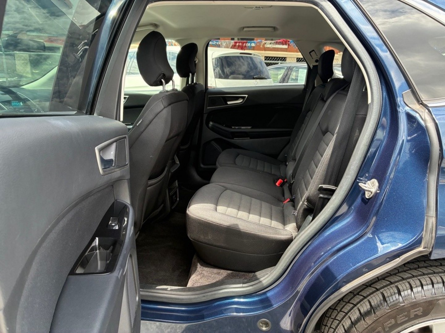 2017 BLUE FORD EDGE SEL (2FMPK4J83HB) with an 3.5L engine, Automatic transmission, located at 117 North Cameron Street, Harrisburg, PA, 17101, (717) 963-8962, 40.266762, -76.875259 - WE FINANCE!!! MOST vehicles are available for financing. Good Credit/ Challenged Credit/ No Credit - ALL Trade-Ins Welcomed!!! APPLY ONLINE or CALL us TODAY Please call us to discuss your cash and/or financing options. Thanks for checking our inventory! We're here to help.- Photo#11
