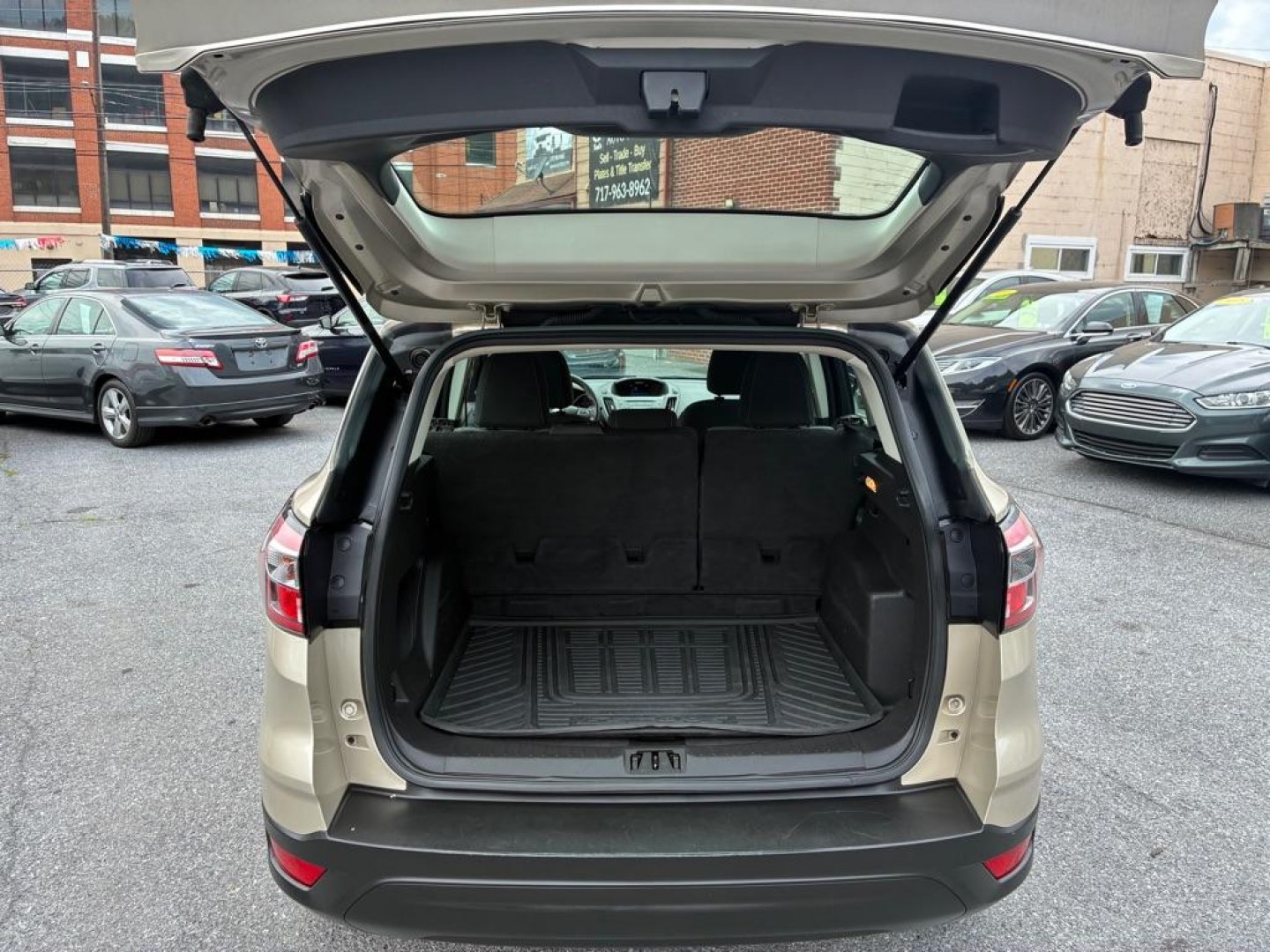 2017 TAN FORD ESCAPE S (1FMCU0F78HU) with an 2.5L engine, Automatic transmission, located at 117 North Cameron Street, Harrisburg, PA, 17101, (717) 963-8962, 40.266762, -76.875259 - WE FINANCE!!! MOST vehicles are available for financing. Good Credit/ Challenged Credit/ No Credit - ALL Trade-Ins Welcomed!!! APPLY ONLINE or CALL us TODAY Please call us to discuss your cash and/or financing options. Thanks for checking our inventory! We're here to help.- Photo#10
