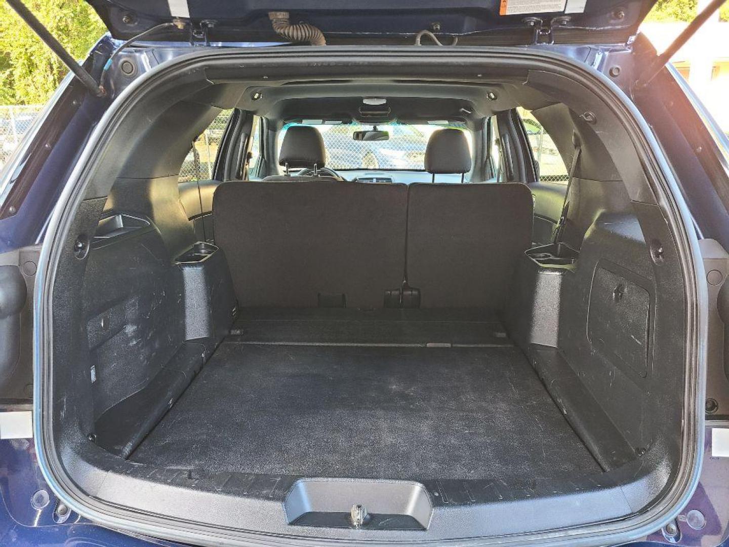 2017 BLUE FORD EXPLORER POLICE INTERCEPTOR (1FM5K8AR6HG) with an 3.7L engine, Automatic transmission, located at 117 North Cameron Street, Harrisburg, PA, 17101, (717) 963-8962, 40.266762, -76.875259 - WE FINANCE!!! Good Credit/ Bad Credit/ No Credit - ALL Trade-Ins Welcomed!!! ***Guaranteed Credit Approval*** APPLY ONLINE or CALL us TODAY ;) Internet Prices and Marketplace Prices are SPECIAL discounted ***CASH DEALS*** Retail Prices are higher. Please call us to discuss your cash and finan - Photo#18
