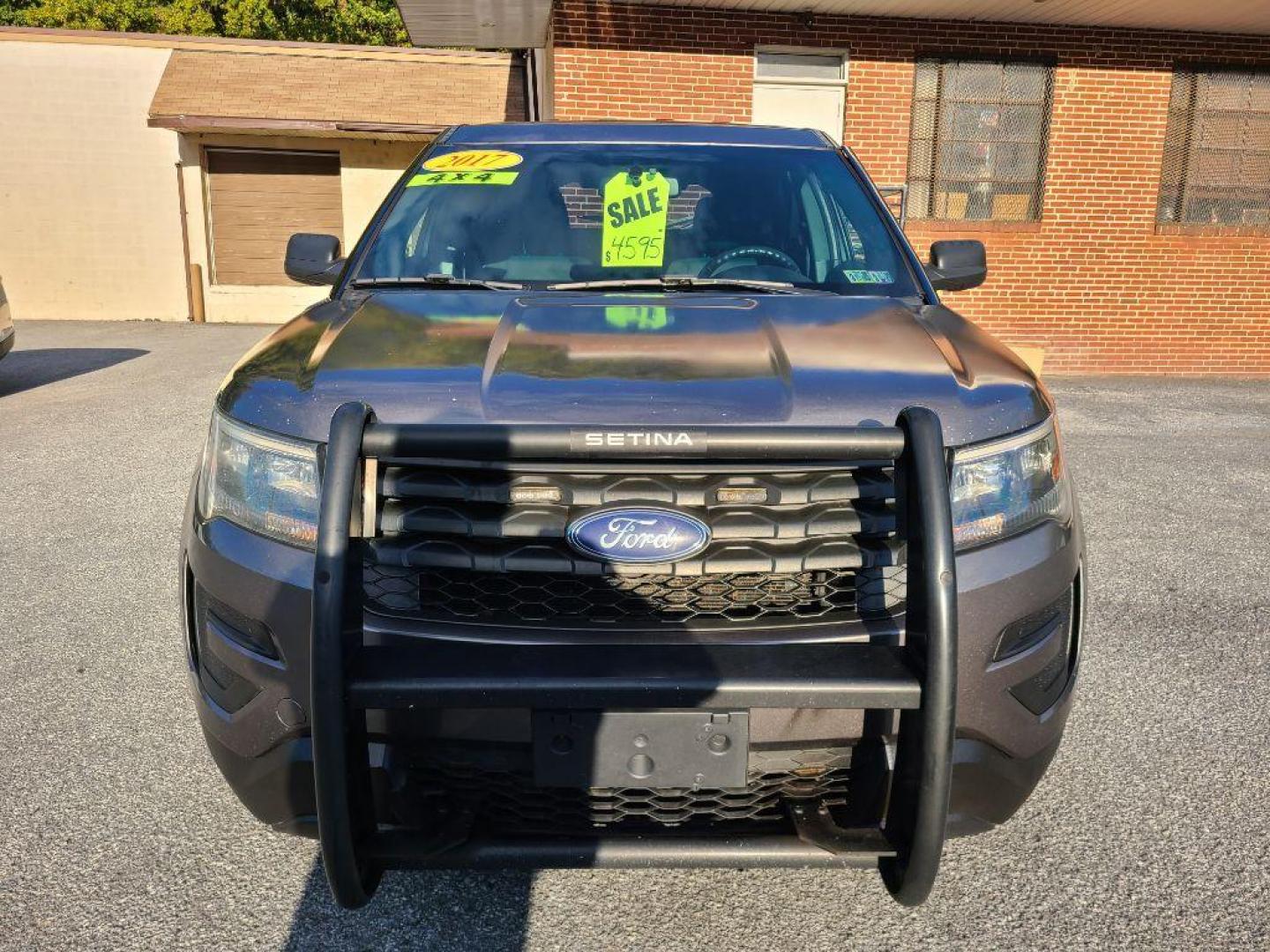 2017 GRAY FORD EXPLORER POLICE INTERCEPTOR (1FM5K8AR6HG) with an 3.7L engine, Automatic transmission, located at 117 North Cameron Street, Harrisburg, PA, 17101, (717) 963-8962, 40.266762, -76.875259 - WE FINANCE!!! Good Credit/ Bad Credit/ No Credit - ALL Trade-Ins Welcomed!!! ***Guaranteed Credit Approval*** APPLY ONLINE or CALL us TODAY ;) Please call us to discuss your cash and financing options. - Photo#7