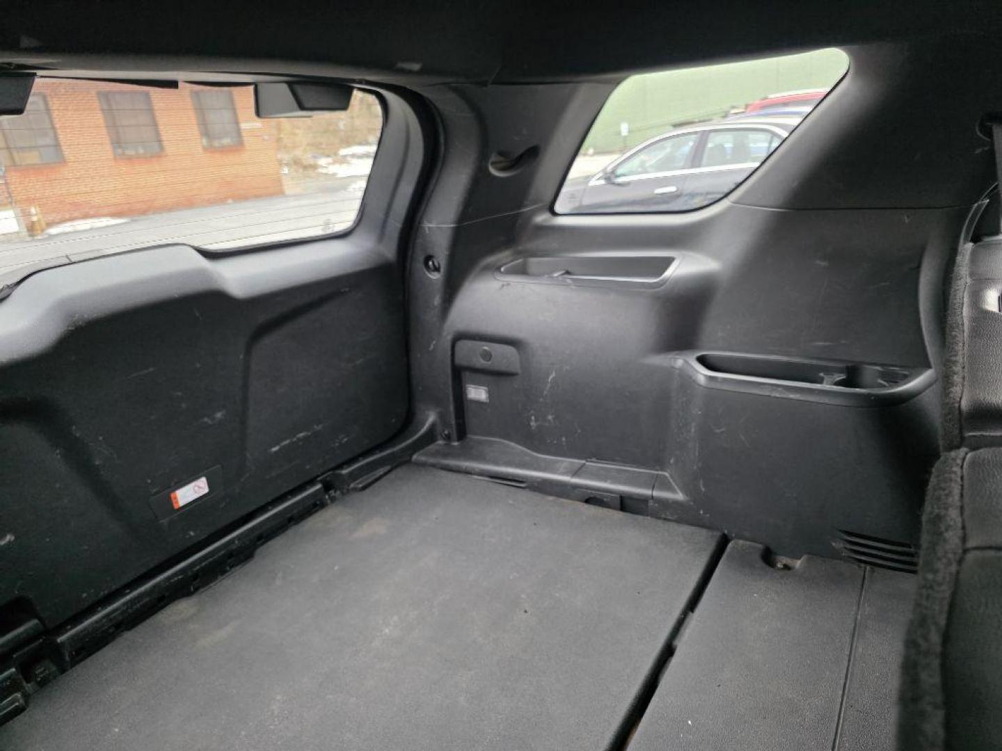 2017 GRAY FORD EXPLORER POLICE INTERCEPTOR (1FM5K8AR6HG) with an 3.7L engine, Automatic transmission, located at 117 North Cameron Street, Harrisburg, PA, 17101, (717) 963-8962, 40.266762, -76.875259 - WE FINANCE!!! Good Credit/ Challenged Credit/ No Credit - ALL Trade-Ins Welcomed!!! APPLY ONLINE or CALL us TODAY ;) Please call us to discuss your cash and/or financing options. - Photo#9