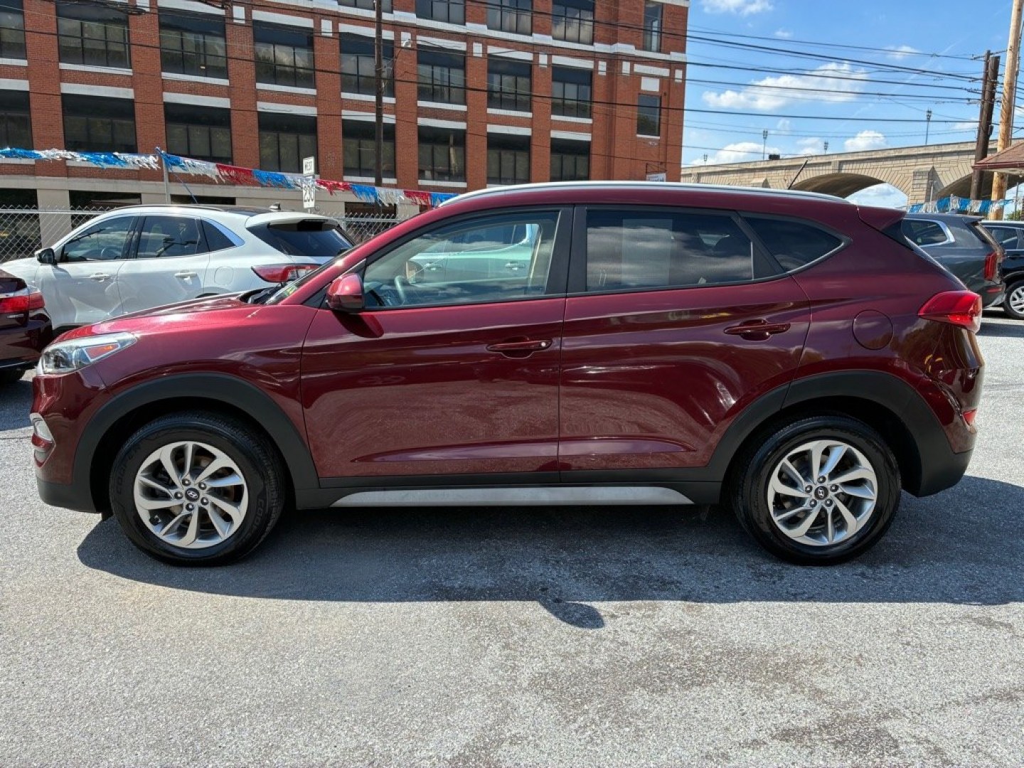 2017 RED HYUNDAI TUCSON LIMITED (KM8J3CA4XHU) with an 2.0L engine, Automatic transmission, located at 117 North Cameron Street, Harrisburg, PA, 17101, (717) 963-8962, 40.266762, -76.875259 - WE FINANCE!!! MOST vehicles are available for financing. Good Credit/ Challenged Credit/ No Credit - ALL Trade-Ins Welcomed!!! APPLY ONLINE or CALL us TODAY Please call us to discuss your cash and/or financing options. Thanks for checking our inventory! We're here to help.- Photo#1