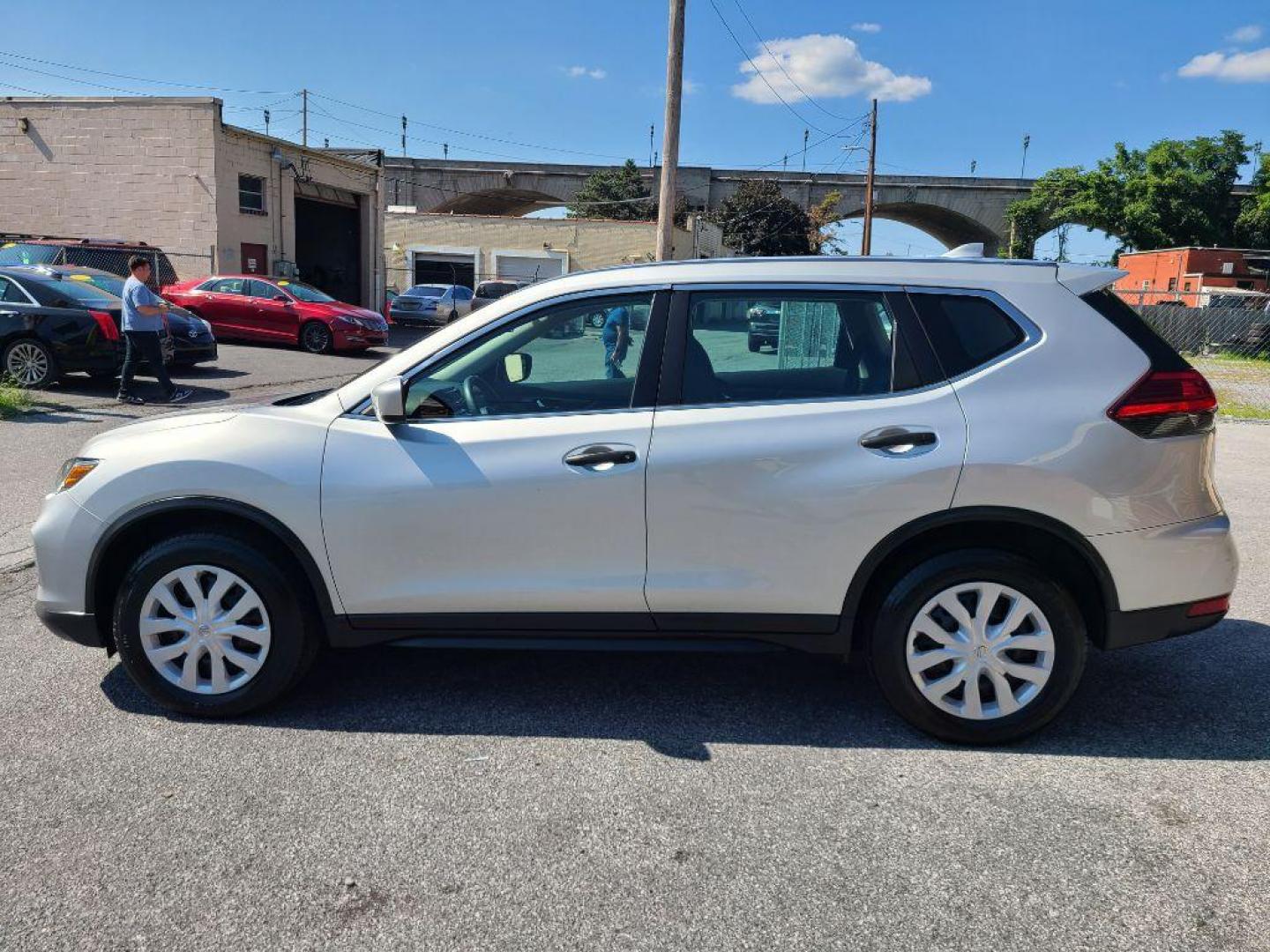 2017 SILVER NISSAN ROGUE SV (5N1AT2MV2HC) with an 2.5L engine, Continuously Variable transmission, located at 117 North Cameron Street, Harrisburg, PA, 17101, (717) 963-8962, 40.266762, -76.875259 - WE FINANCE!!! Good Credit/ Bad Credit/ No Credit - ALL Trade-Ins Welcomed!!! ***Guaranteed Credit Approval*** APPLY ONLINE or CALL us TODAY ;) Internet Prices and Marketplace Prices are SPECIAL discounted ***CASH DEALS*** Retail Prices are higher. Please call us to discuss your cash and finan - Photo#1