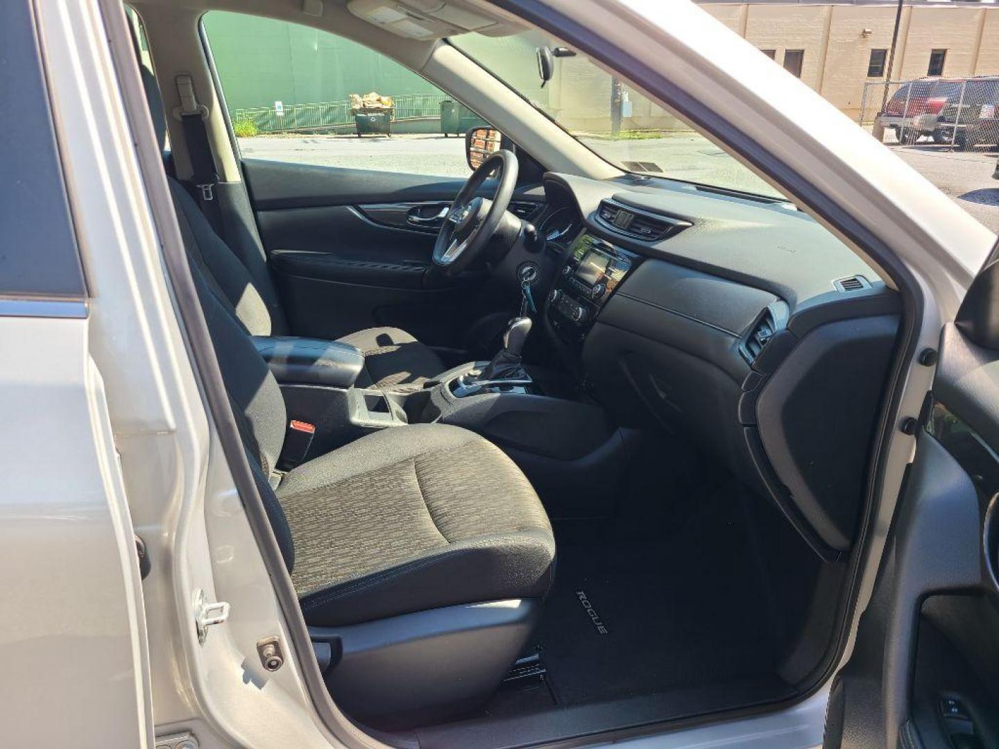 2017 SILVER NISSAN ROGUE SV (5N1AT2MV2HC) with an 2.5L engine, Continuously Variable transmission, located at 117 North Cameron Street, Harrisburg, PA, 17101, (717) 963-8962, 40.266762, -76.875259 - WE FINANCE!!! Good Credit/ Bad Credit/ No Credit - ALL Trade-Ins Welcomed!!! ***Guaranteed Credit Approval*** APPLY ONLINE or CALL us TODAY ;) Internet Prices and Marketplace Prices are SPECIAL discounted ***CASH DEALS*** Retail Prices are higher. Please call us to discuss your cash and finan - Photo#8