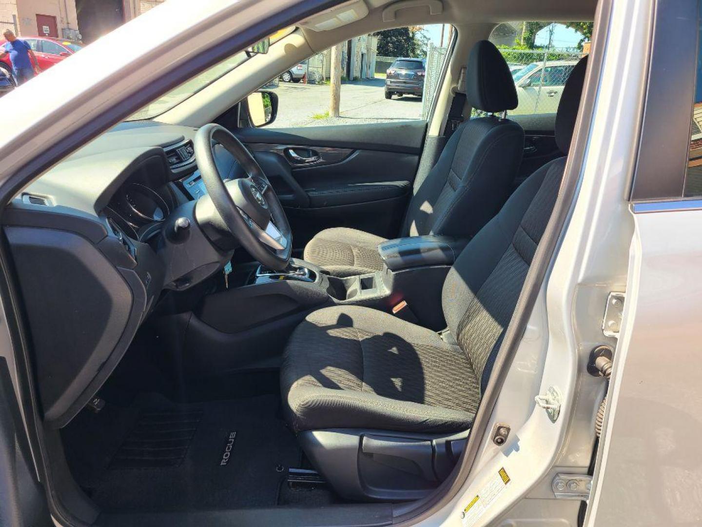 2017 SILVER NISSAN ROGUE SV (5N1AT2MV2HC) with an 2.5L engine, Continuously Variable transmission, located at 117 North Cameron Street, Harrisburg, PA, 17101, (717) 963-8962, 40.266762, -76.875259 - WE FINANCE!!! Good Credit/ Bad Credit/ No Credit - ALL Trade-Ins Welcomed!!! ***Guaranteed Credit Approval*** APPLY ONLINE or CALL us TODAY ;) Internet Prices and Marketplace Prices are SPECIAL discounted ***CASH DEALS*** Retail Prices are higher. Please call us to discuss your cash and finan - Photo#13