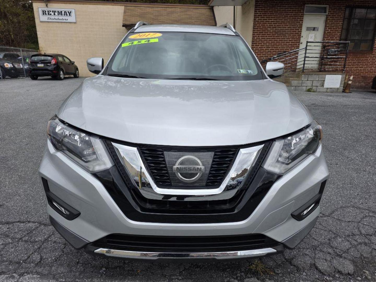 2017 SILVER NISSAN ROGUE S (KNMAT2MVXHP) with an 2.5L engine, Continuously Variable transmission, located at 117 North Cameron Street, Harrisburg, PA, 17101, (717) 963-8962, 40.266762, -76.875259 - WE FINANCE!!! Good Credit/ Bad Credit/ No Credit - ALL Trade-Ins Welcomed!!! ***Guaranteed Credit Approval*** APPLY ONLINE or CALL us TODAY ;) Please call us to discuss your cash and financing options. - Photo#7