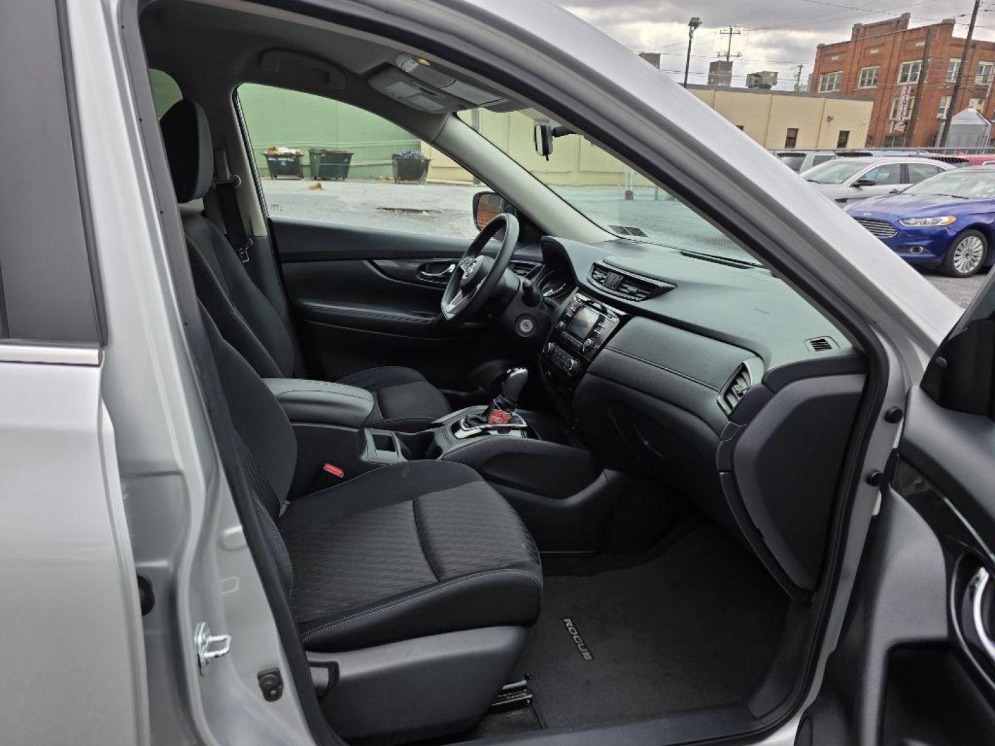2017 SILVER NISSAN ROGUE S (KNMAT2MVXHP) with an 2.5L engine, Continuously Variable transmission, located at 117 North Cameron Street, Harrisburg, PA, 17101, (717) 963-8962, 40.266762, -76.875259 - WE FINANCE!!! Good Credit/ Bad Credit/ No Credit - ALL Trade-Ins Welcomed!!! ***Guaranteed Credit Approval*** APPLY ONLINE or CALL us TODAY ;) Please call us to discuss your cash and financing options. - Photo#8