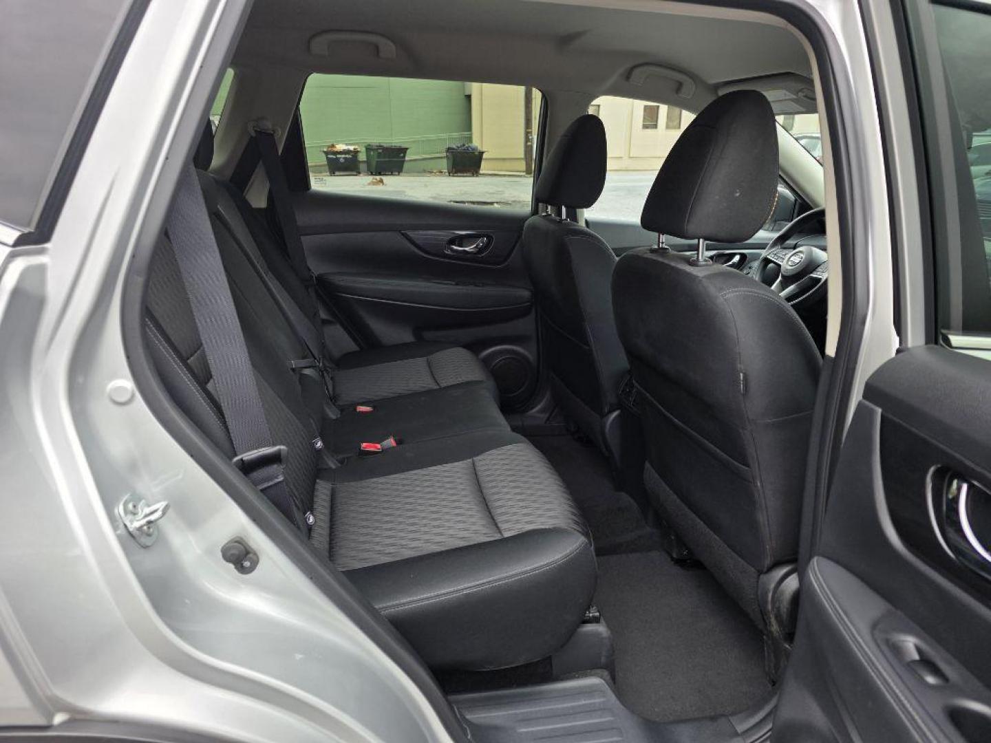 2017 SILVER NISSAN ROGUE S (KNMAT2MVXHP) with an 2.5L engine, Continuously Variable transmission, located at 117 North Cameron Street, Harrisburg, PA, 17101, (717) 963-8962, 40.266762, -76.875259 - WE FINANCE!!! Good Credit/ Bad Credit/ No Credit - ALL Trade-Ins Welcomed!!! ***Guaranteed Credit Approval*** APPLY ONLINE or CALL us TODAY ;) Please call us to discuss your cash and financing options. - Photo#10